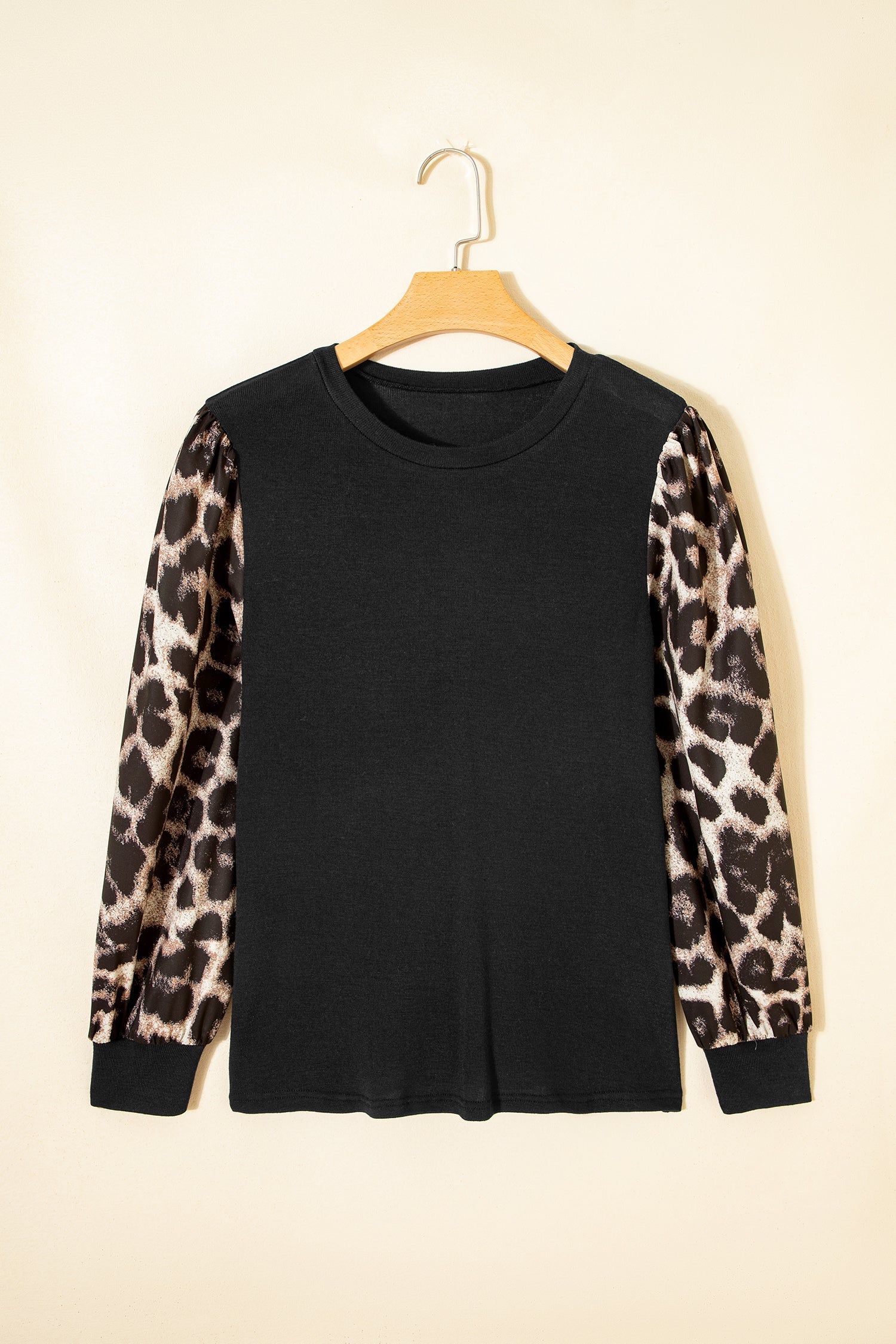 Women's long sleeve tops collection – stylish and versatile styles in a range of colours and sizes at Lively Looks