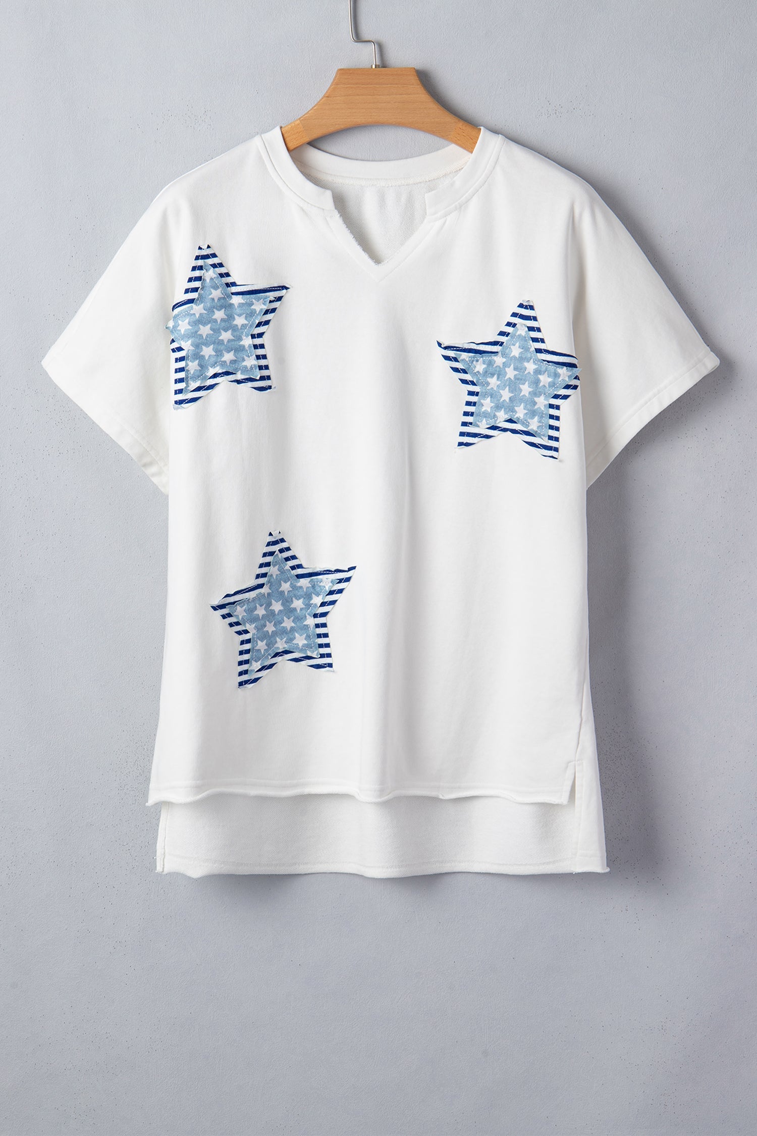Women's Tops & Tees clothing at LivelyLooks