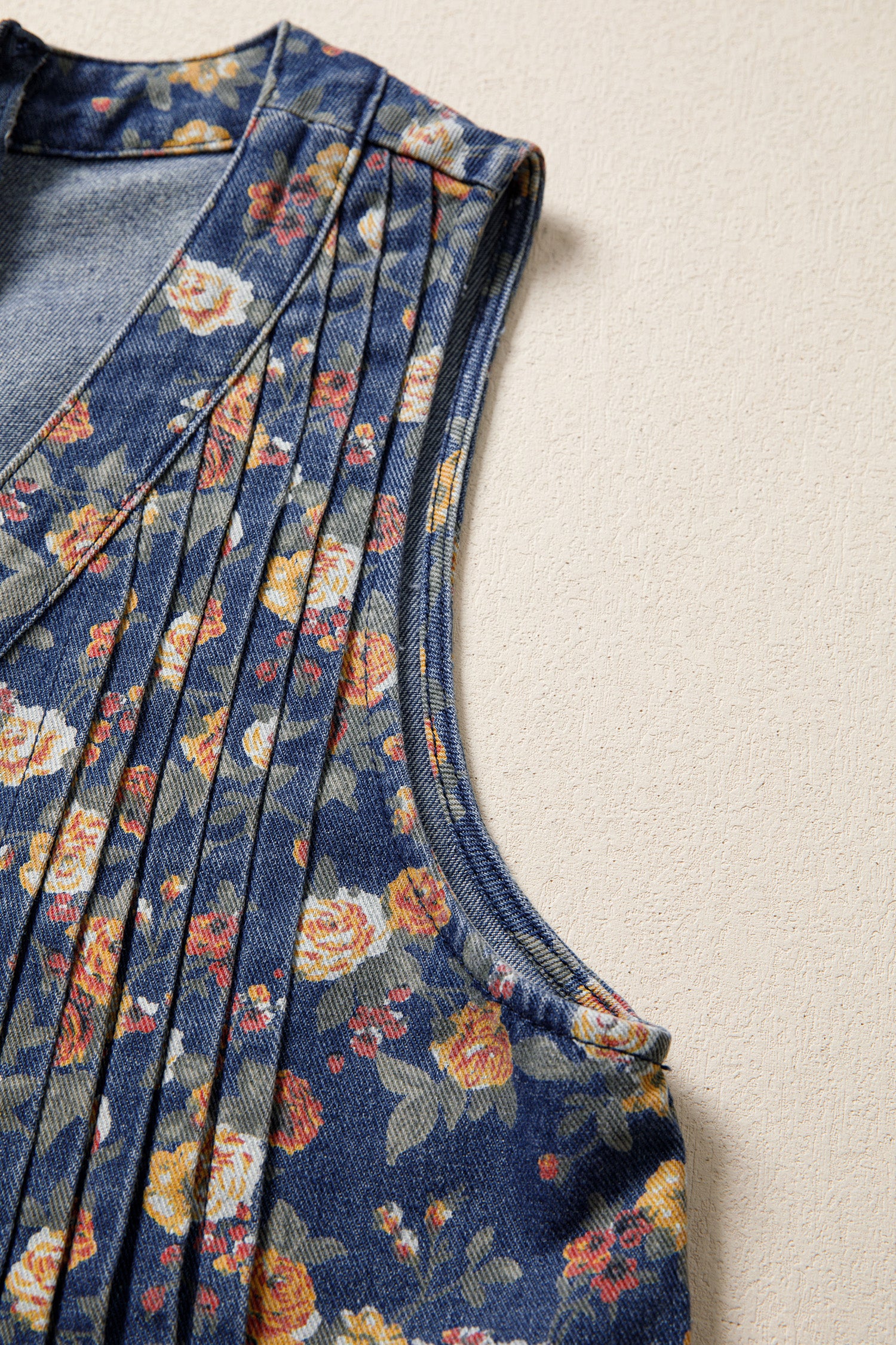 Women's Blue Retro Floral Print Bow Tie V-Neck Pleated Denim Romper at LivelyLooks