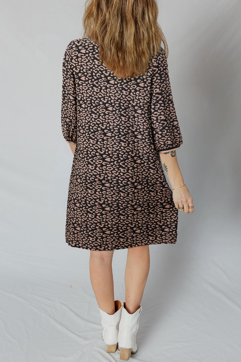 Women's Black Leopard Print Bubble Sleeve Shift Mini Dress at LivelyLooks