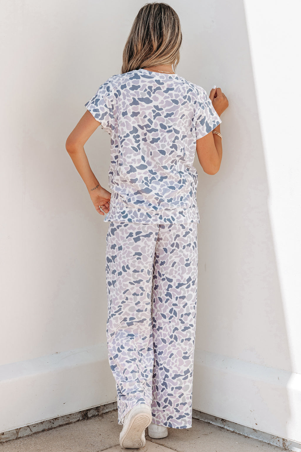 Beige Camouflage Print Twisted Rib Loose Tee & Drawstring Pants Set