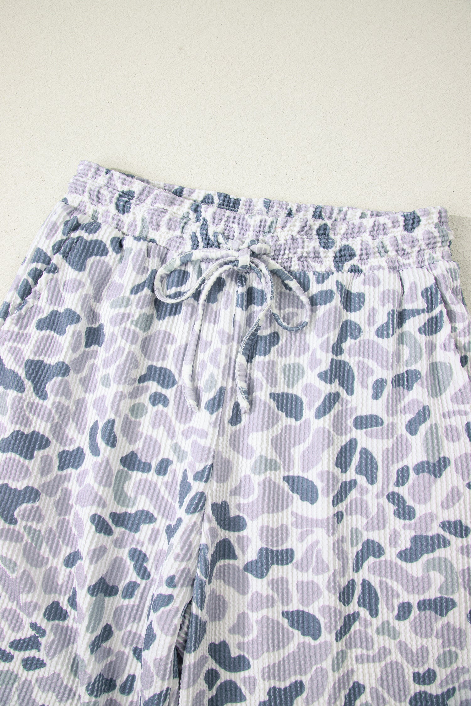 Beige Camouflage Print Twisted Rib Loose Tee & Drawstring Pants Set
