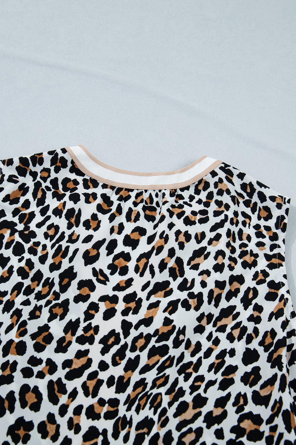 Women's White Leopard Print Colorblock Trim Sleeveless Midi Dress at LivelyLooks