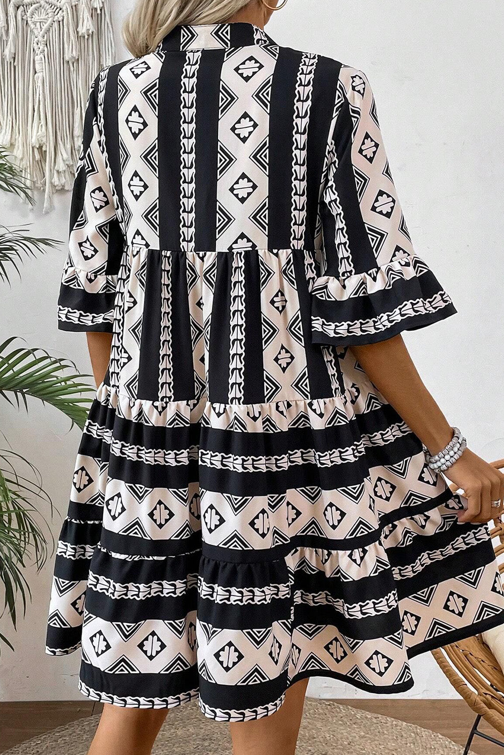 Black Geometric Print V-Neck Ruffle Sleeve Mini Dress | High Waist