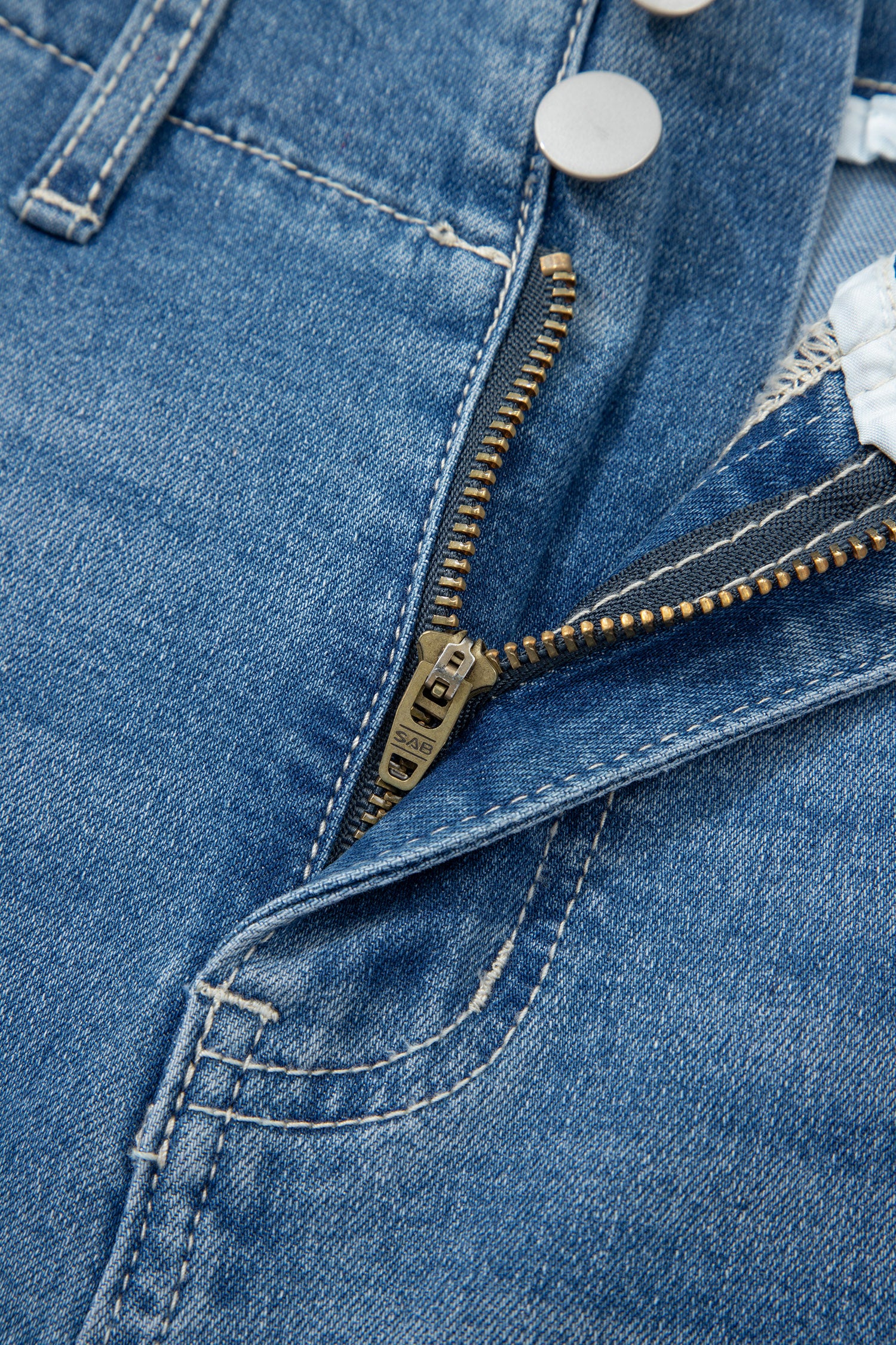 Women's Blue Medium Wash Cuffed Barrel Leg Jeans Mid-Rise Denim UK 4-16 at LivelyLooks