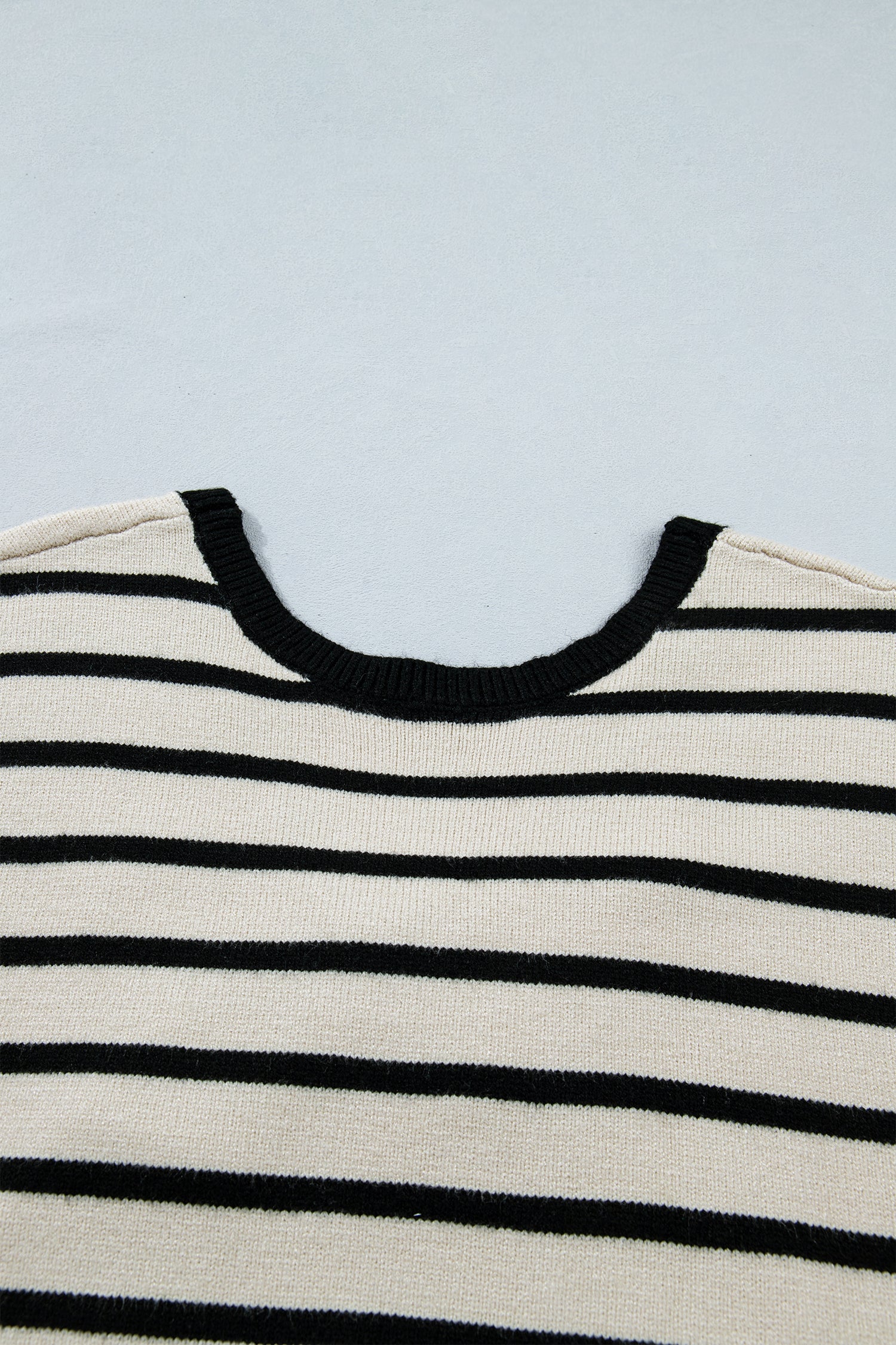 Women's Black Stripe Bow Applique Short Sleeve Sweater at LivelyLooks