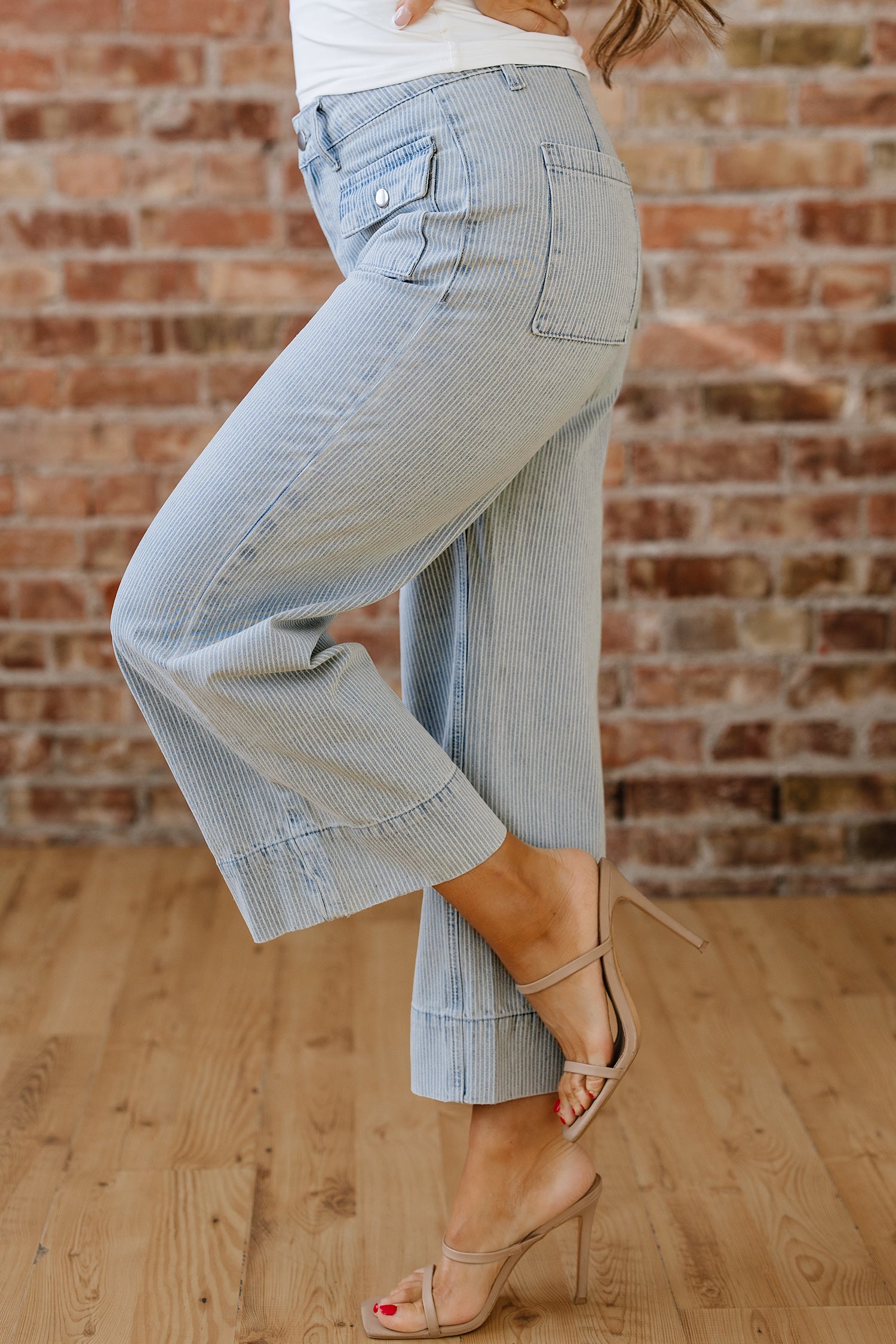 Women's Women's Stripe Wide Leg Jeans Button Flap Pocket Cuffed Hem Sizes 4-16 at LivelyLooks