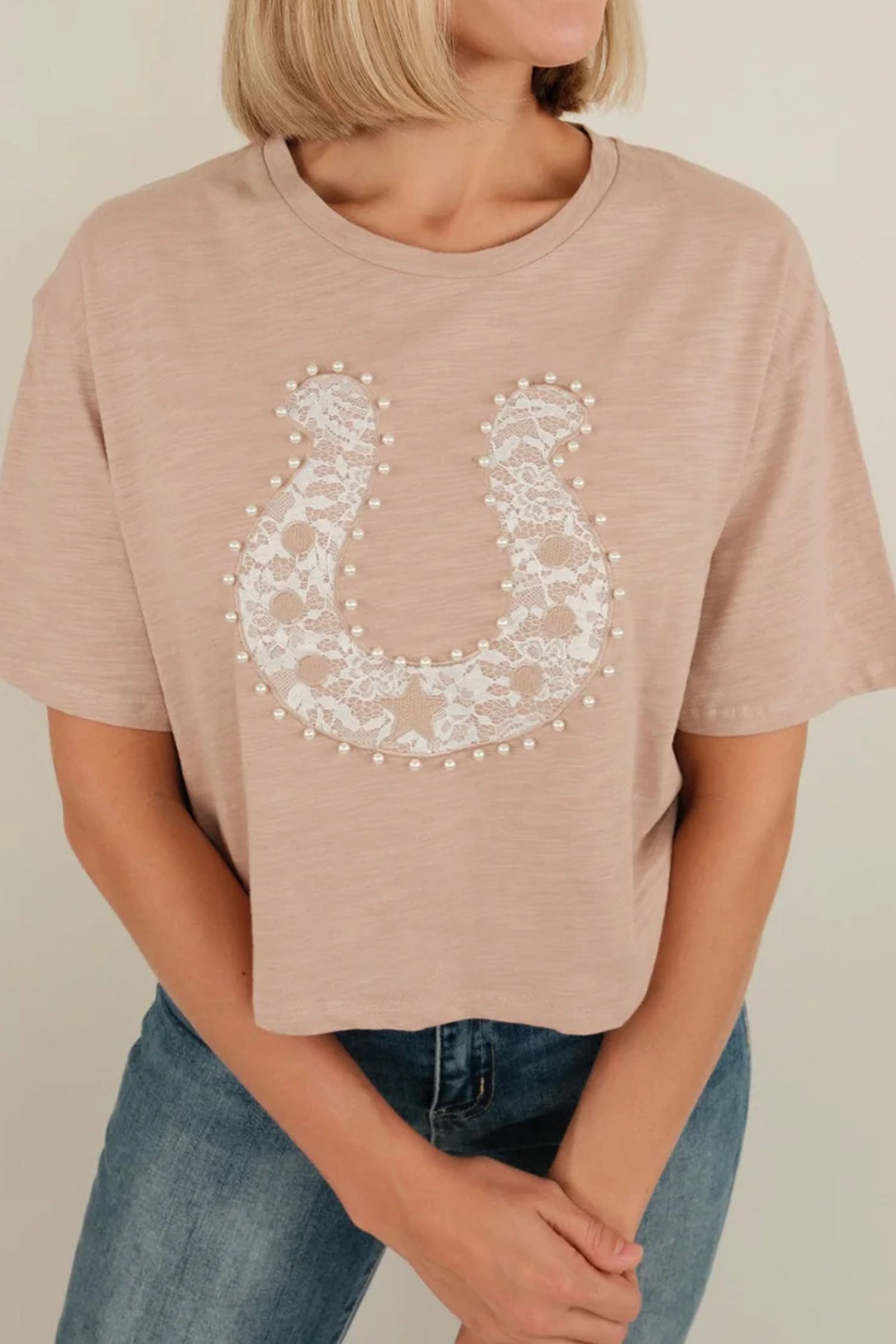Beige Lace Pearl Bead Horseshoe Graphic Western T-Shirt
