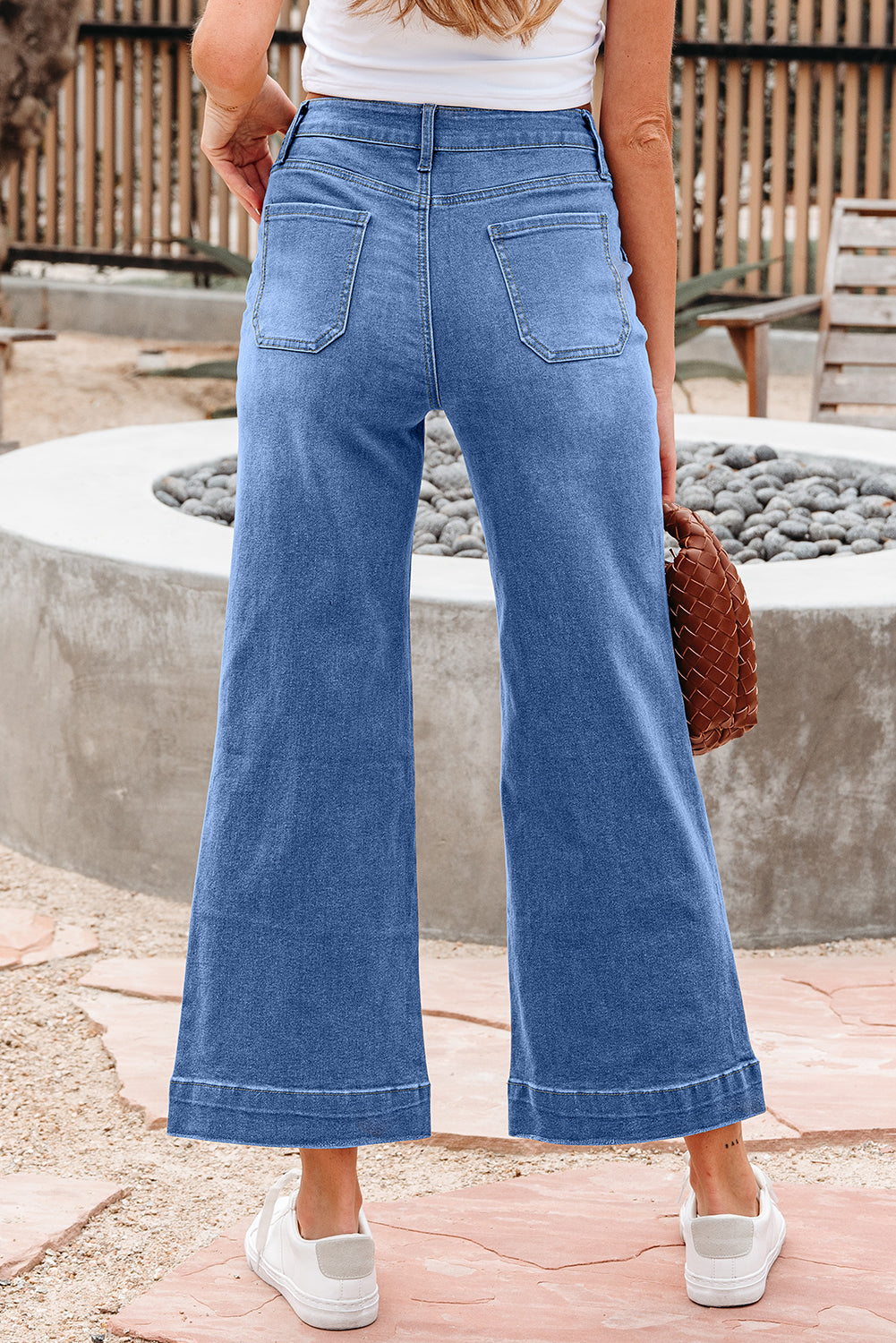 Women's Women's Cropped High Rise Wide Leg Jeans 3 Colours Sizes 4-16 at LivelyLooks