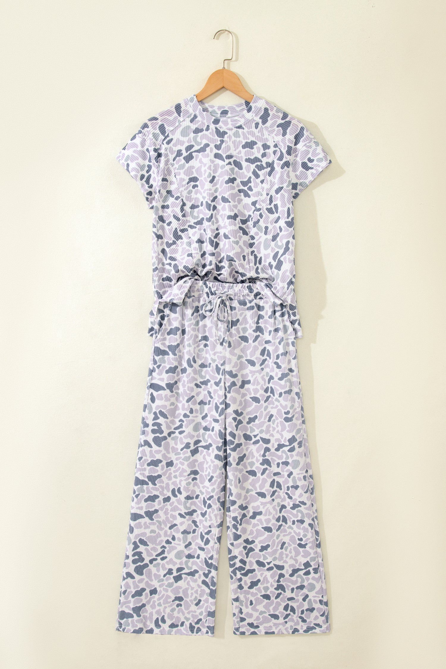 Beige Camouflage Print Twisted Rib Loose Tee & Drawstring Pants Set