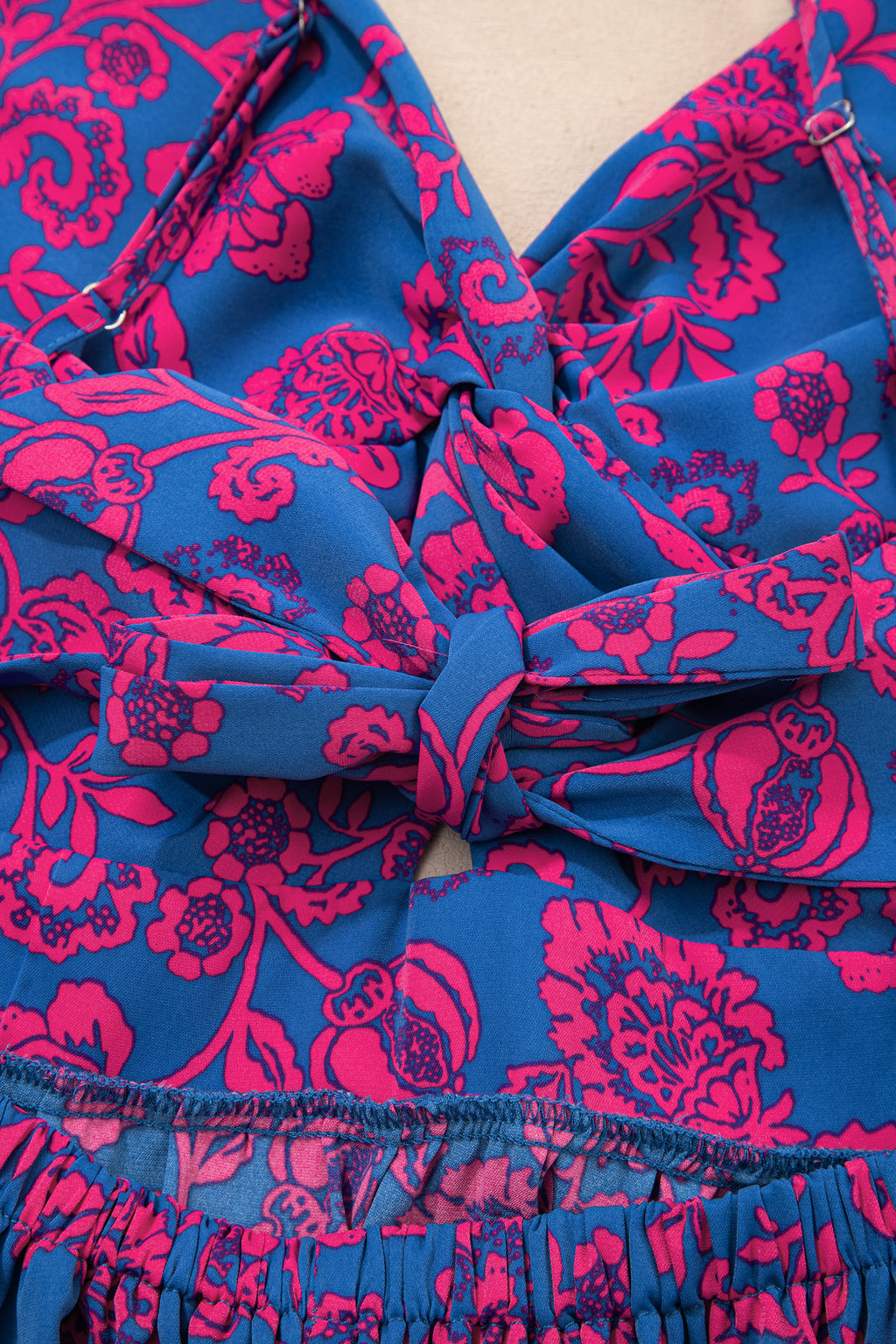 Women's Blue Floral Print Twisted V-Neck Tied Backless Maxi Dress at LivelyLooks