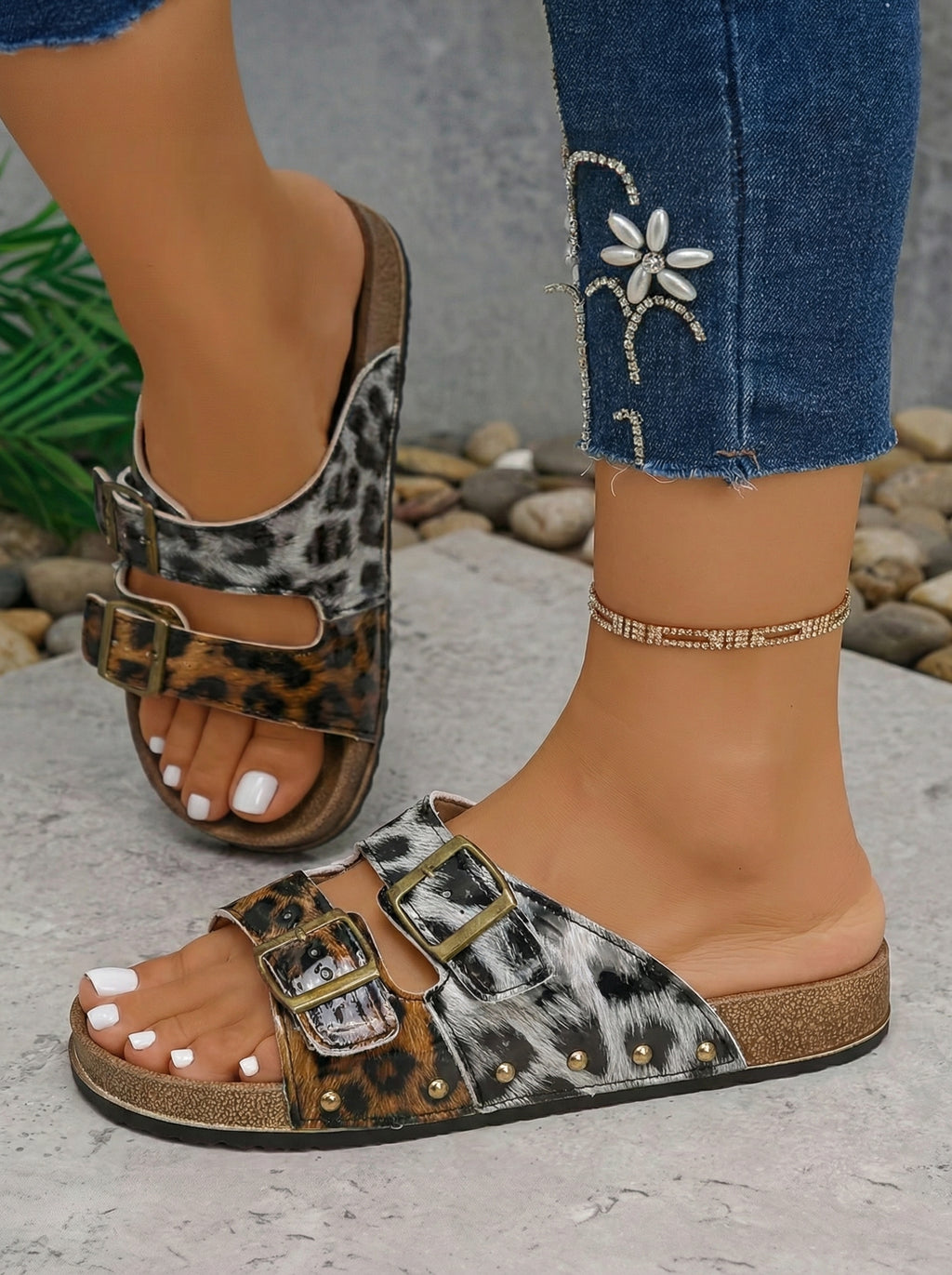 LivelyLooks Leopard Two-Tone Retro Buckle Strap Faux Suede Sandals Grey Black Blue women's fashion