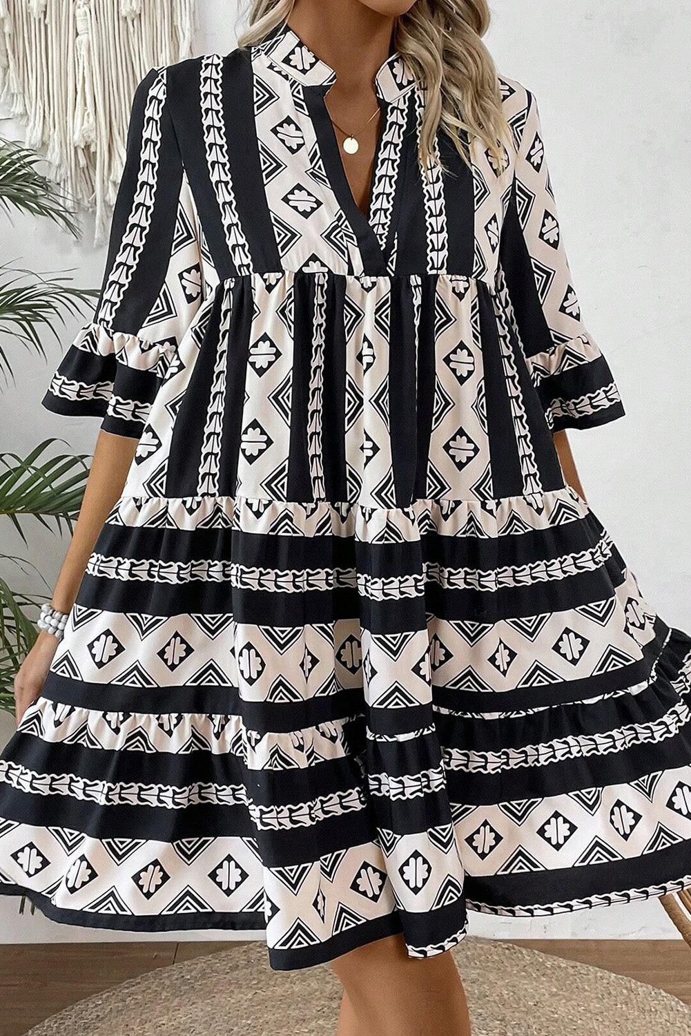 Black Geometric Print V-Neck Ruffle Sleeve Mini Dress | High Waist