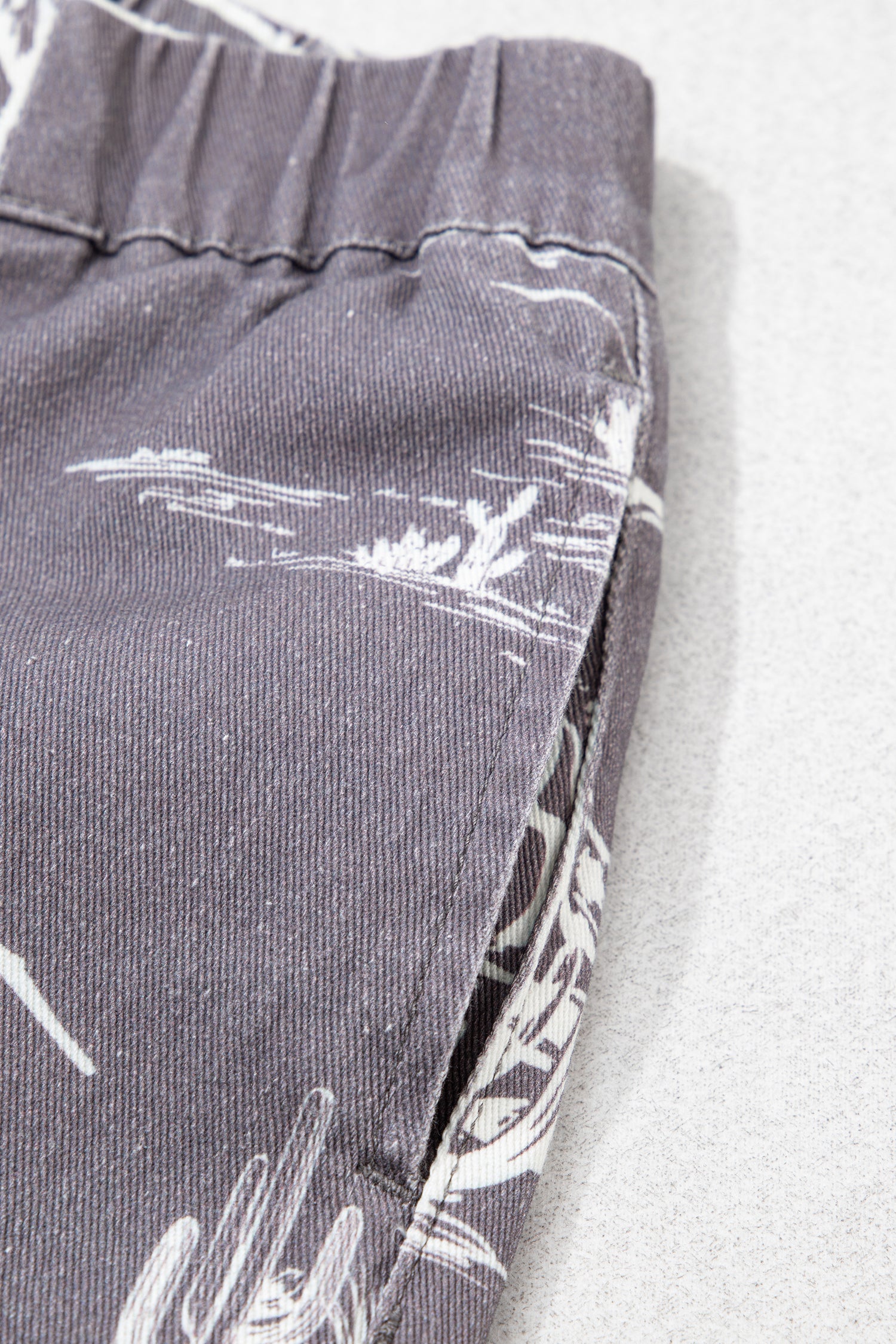 Women's Grey Wild West Print Straight Leg Jeans Elastic Waist UK 4-16