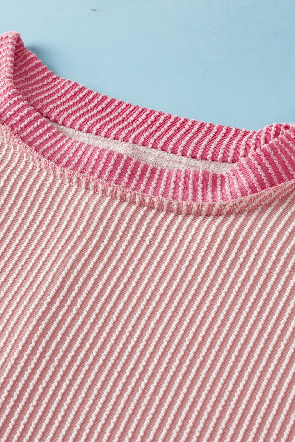Light Pink Textured Contrast Trim Round Neck T-Shirt