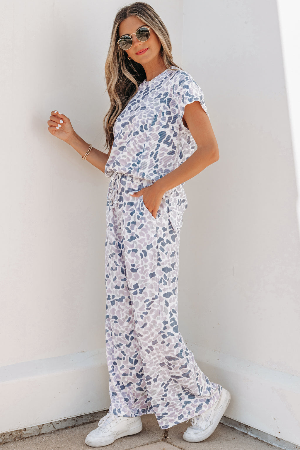 Beige Camouflage Print Twisted Rib Loose Tee & Drawstring Pants Set