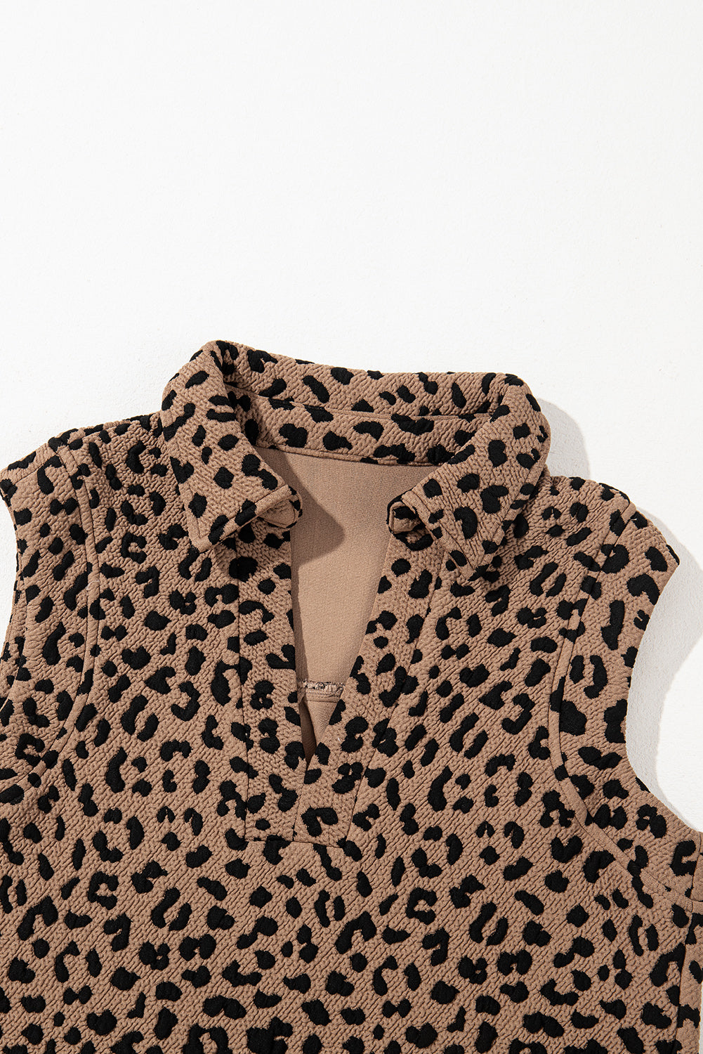 Women's Leopard Print V-Neck Sleeveless Collared Mini Dress Animal Pattern Casual Sundress at LivelyLooks