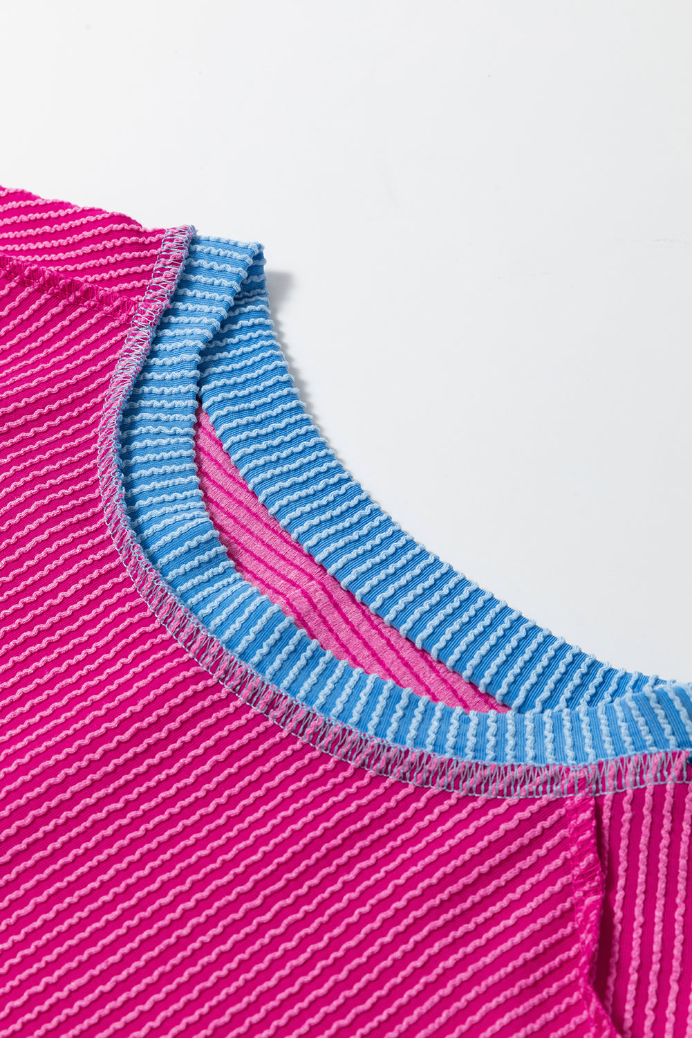 Light Pink Textured Contrast Trim Round Neck T-Shirt