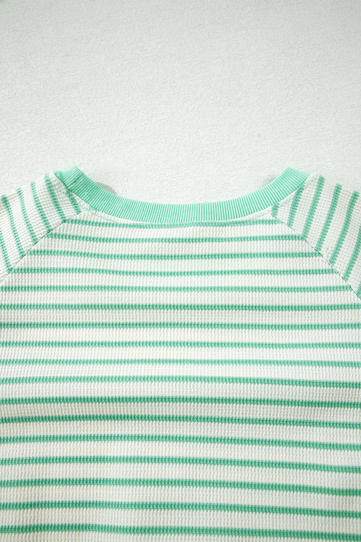 LivelyLooks Women's Stripe Colourblock Trim Round Neck Short Sleeve Tee Top Green women's fashion