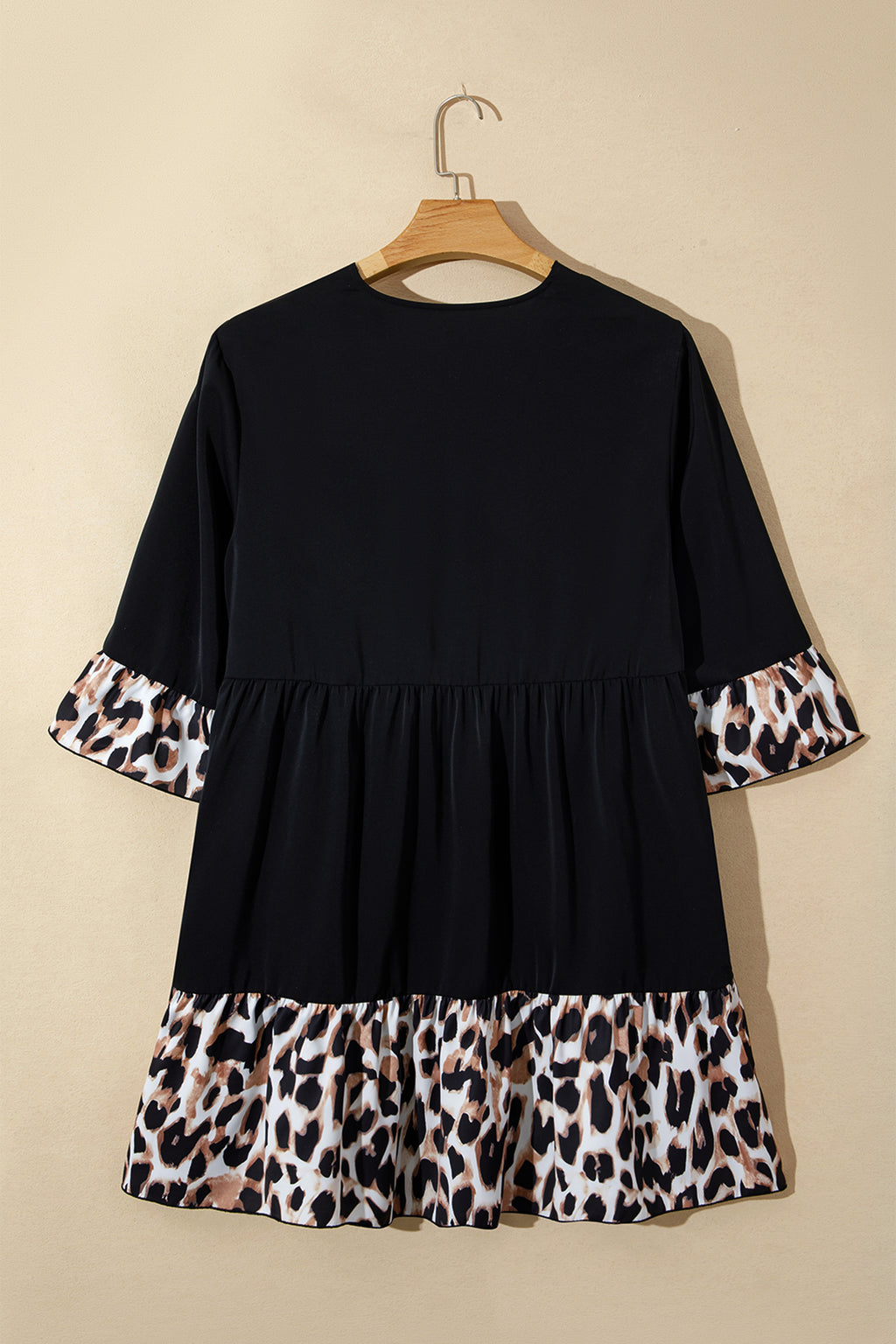 Women's Black Plus Size Leopard Patchwork V Neck 3/4 Sleeve Ruffle Hem Mini Dress at LivelyLooks