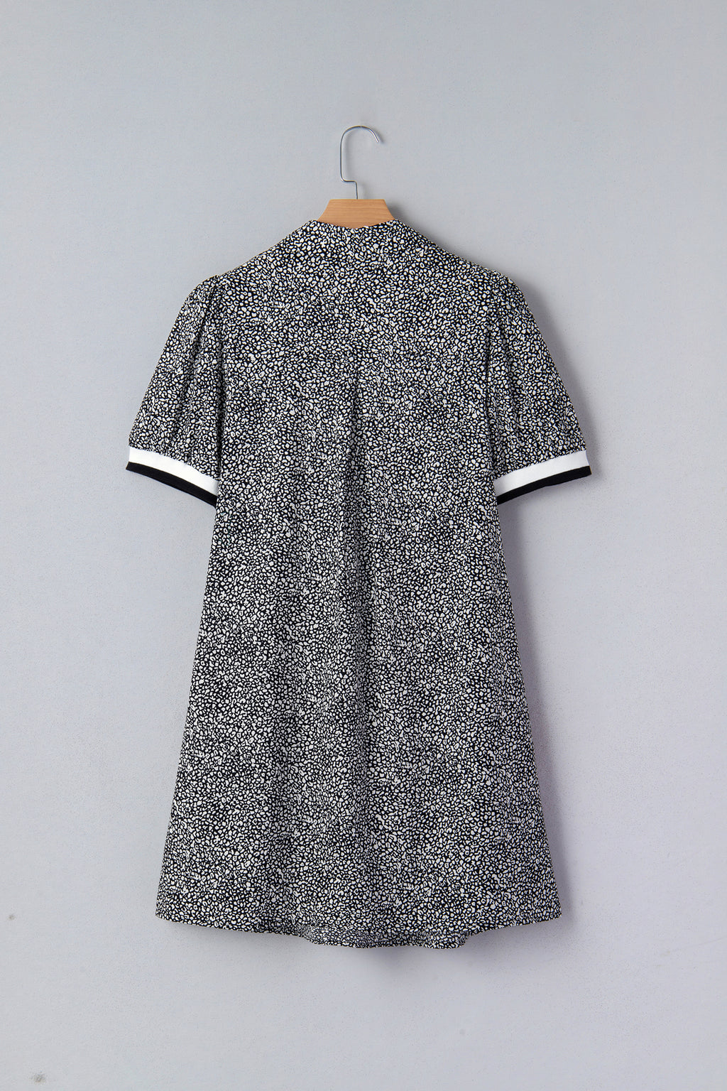 Women's Black Leopard Print Contrast Striped Trim Polo Collar Short Sleeve Dress with Pockets at LivelyLooks