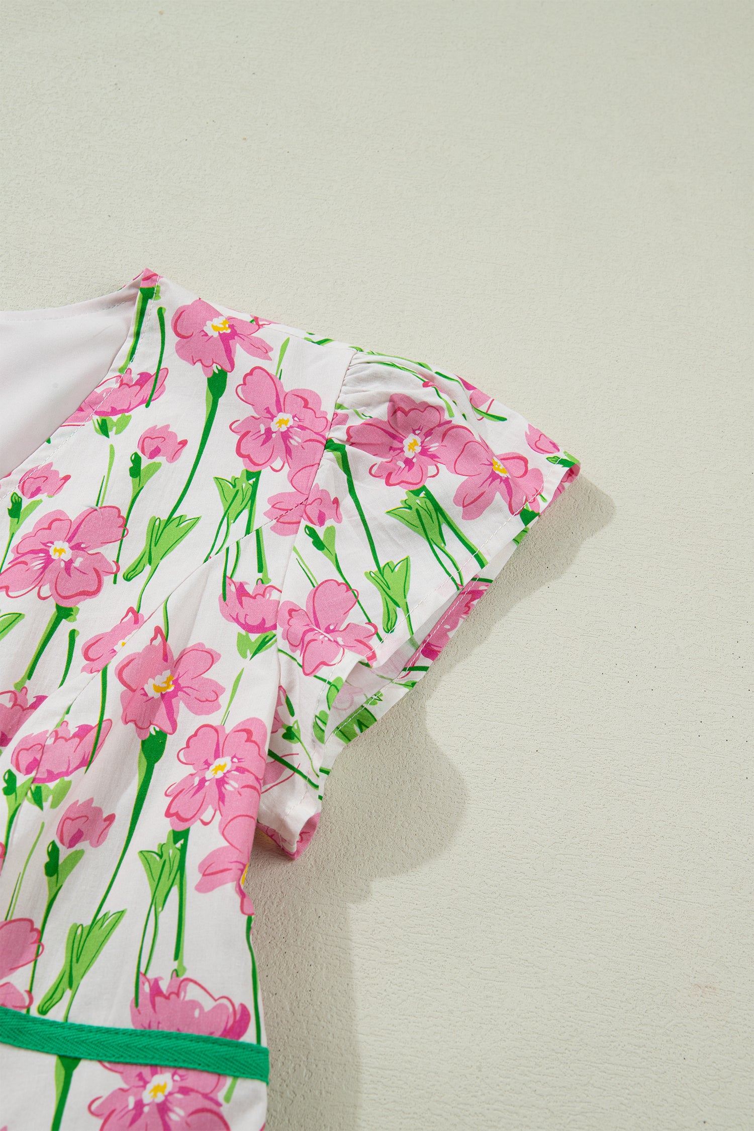 LivelyLooks Pink Floral Contrast Trim V-Neck Short Sleeve Elegant Midi Dress women's fashion