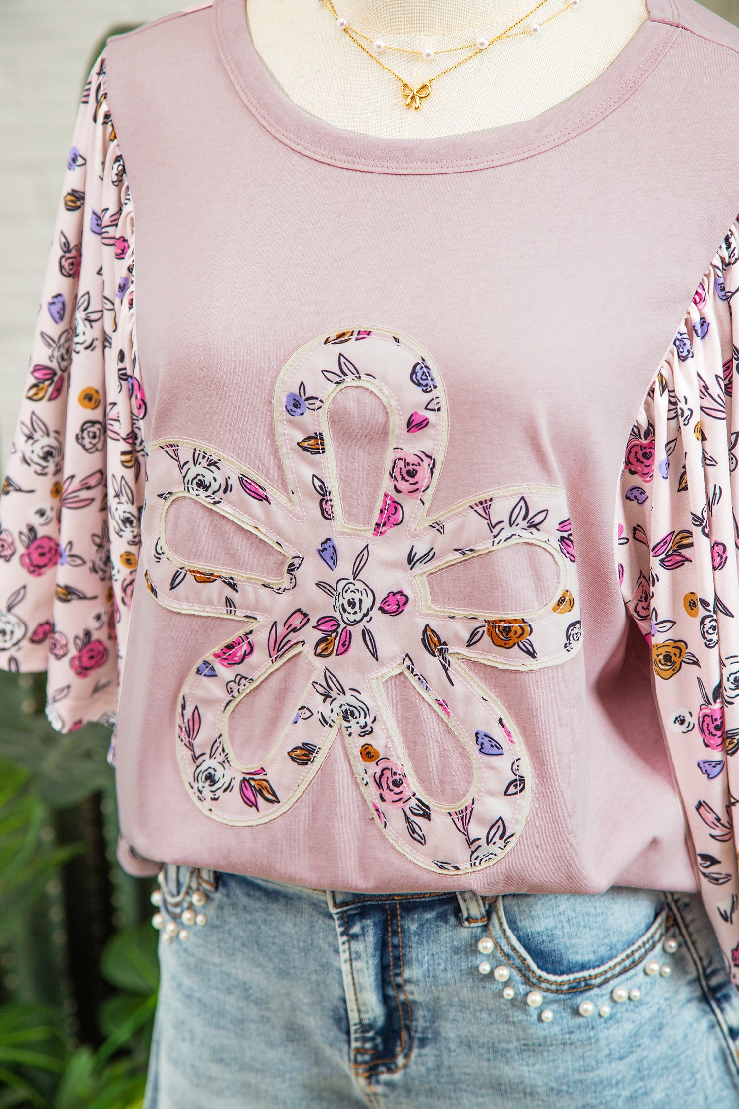 Women's Pink Contrast Floral Patched Flowy Half Sleeve Blouse at LivelyLooks