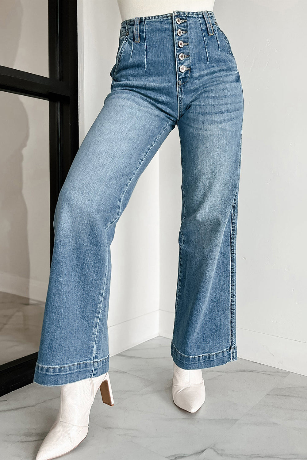 Women's Women's Medium Wash Straight Jeans Multi Button Loose Leg Sizes 6-16 at LivelyLooks