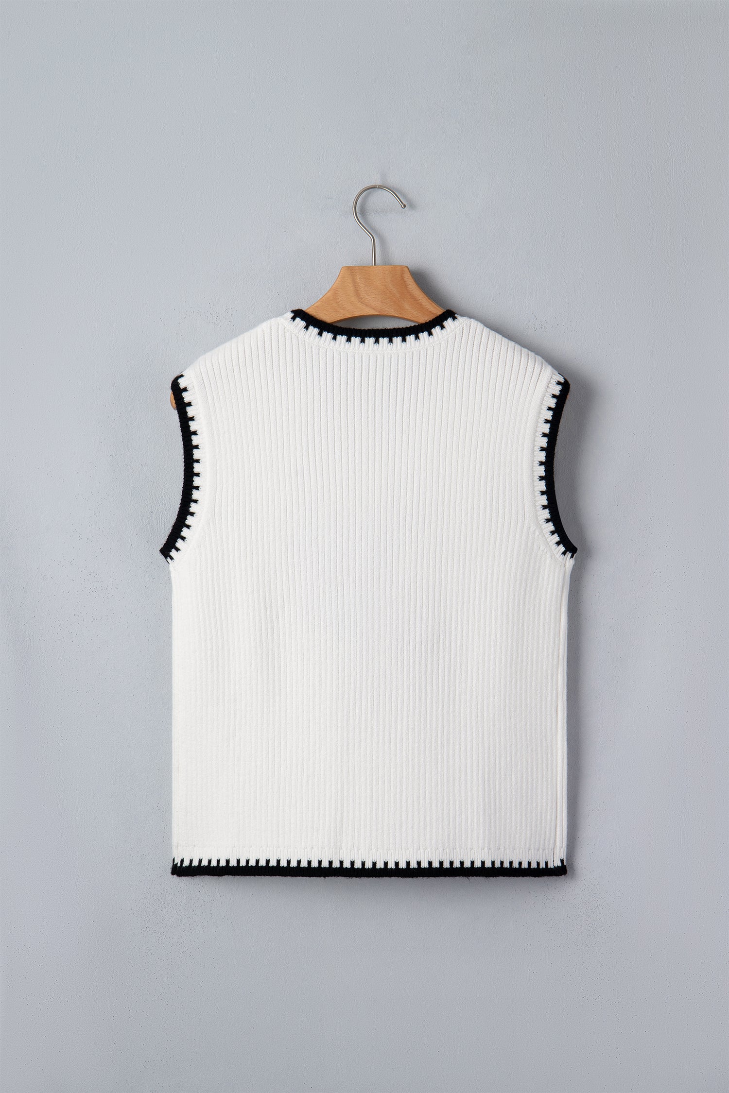 Women's White Rodeo Cowboy Contrast Trim Round Neck Sweater Vest at LivelyLooks