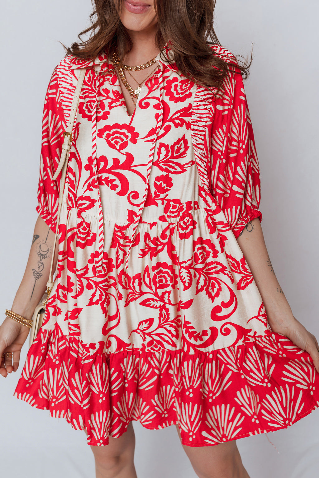 Women's Red Floral Collared V-Neck Half Sleeve Loose Mini Dress at LivelyLooks