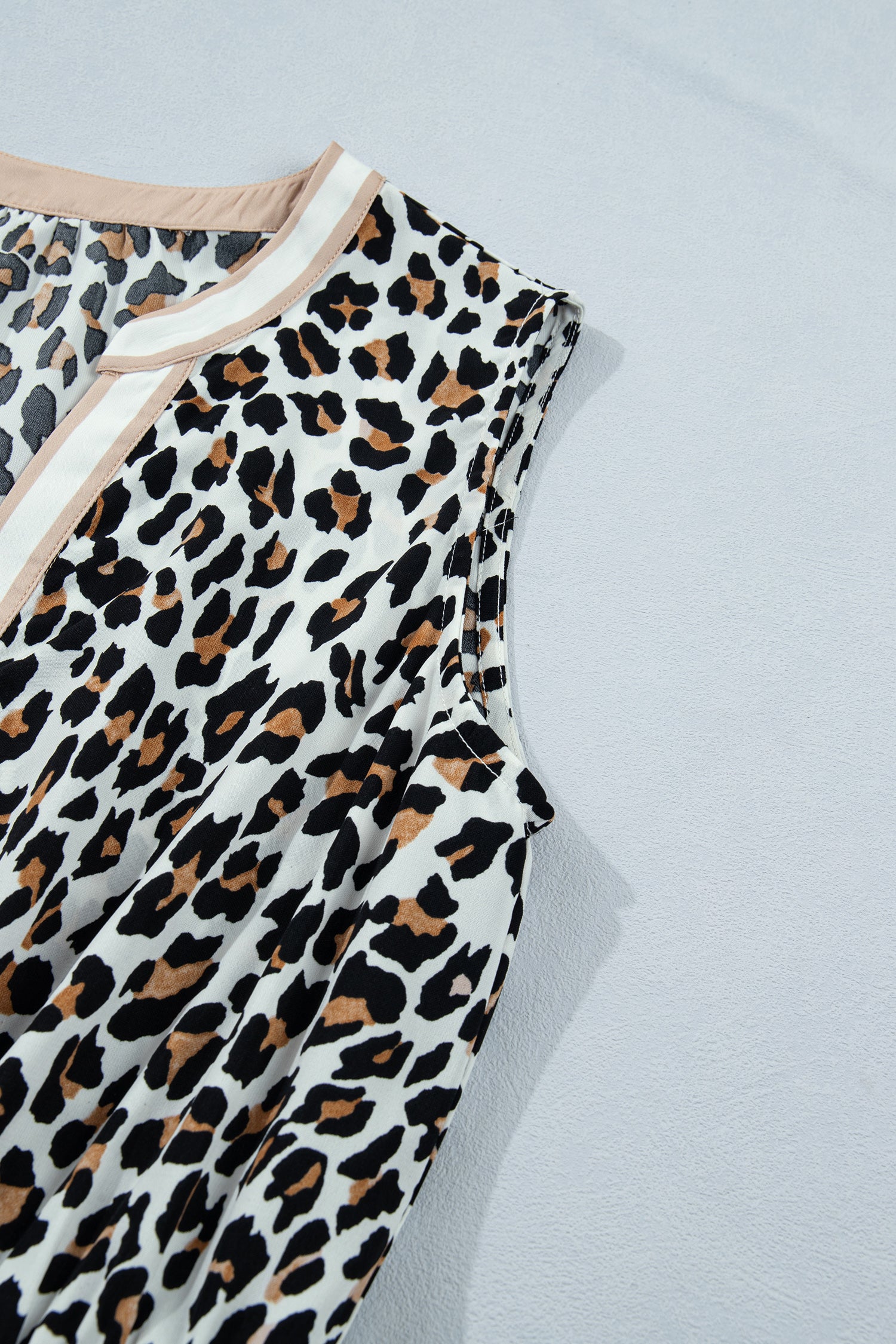 Women's White Leopard Print Colorblock Trim Sleeveless Midi Dress at LivelyLooks