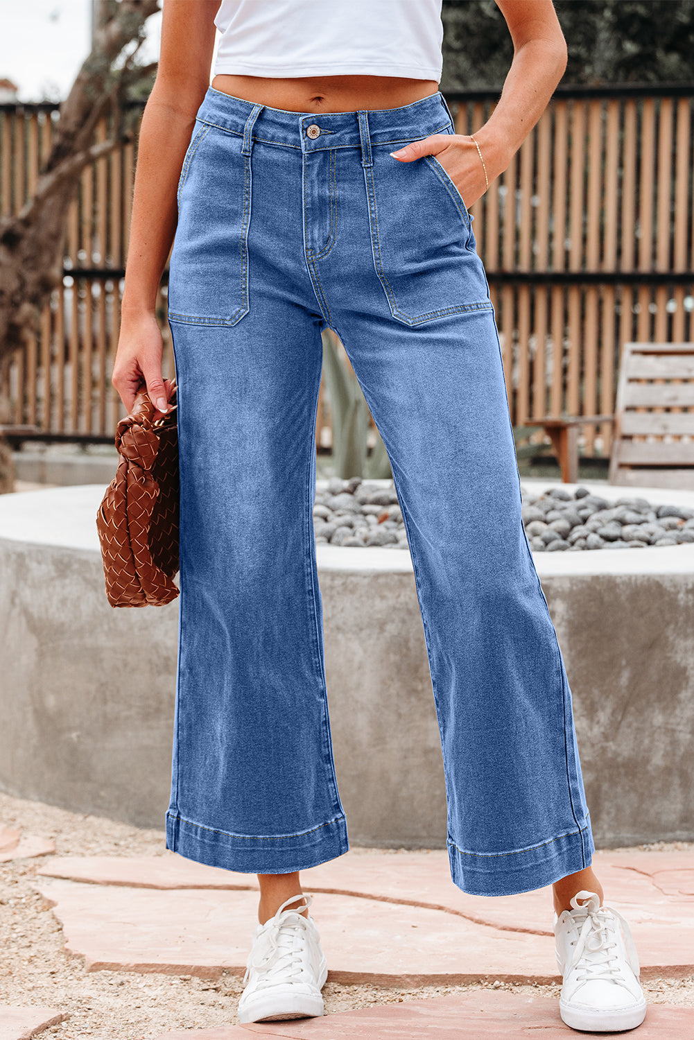 Women's Women's Cropped High Rise Wide Leg Jeans 3 Colours Sizes 4-16 at LivelyLooks