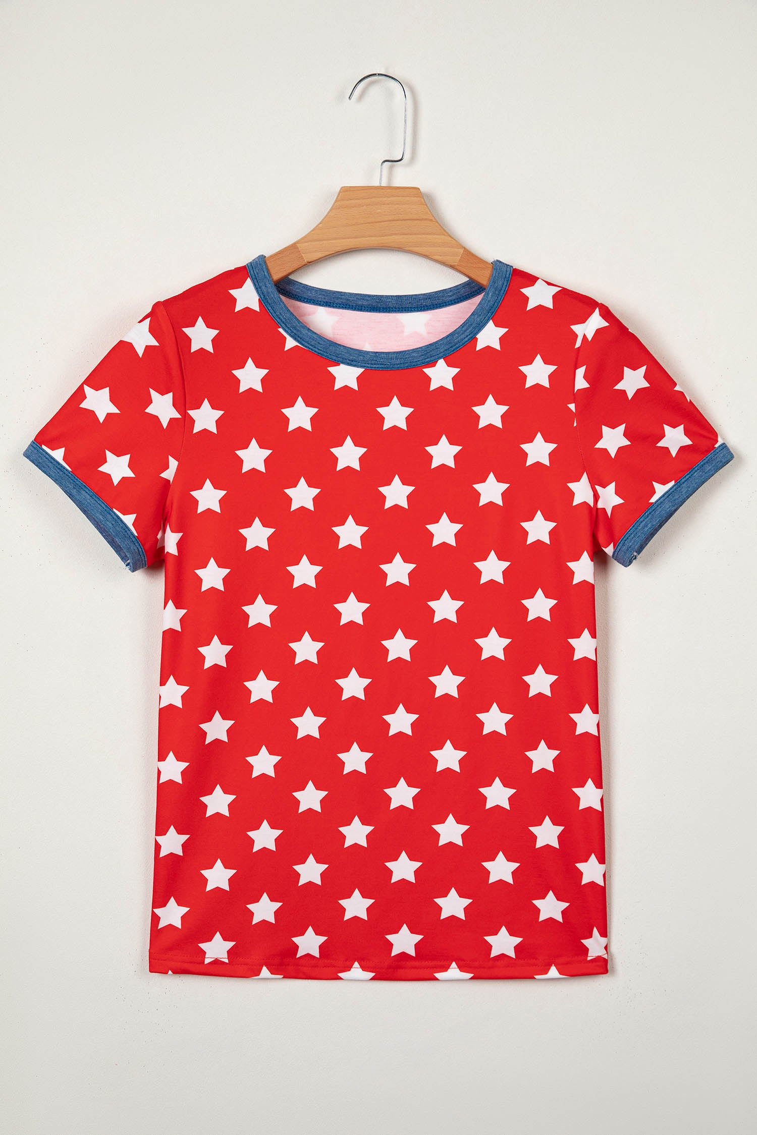 Women's Red Stars Print Colorblock Binding Tape Collar Cuff Viscose Tunic Top at LivelyLooks