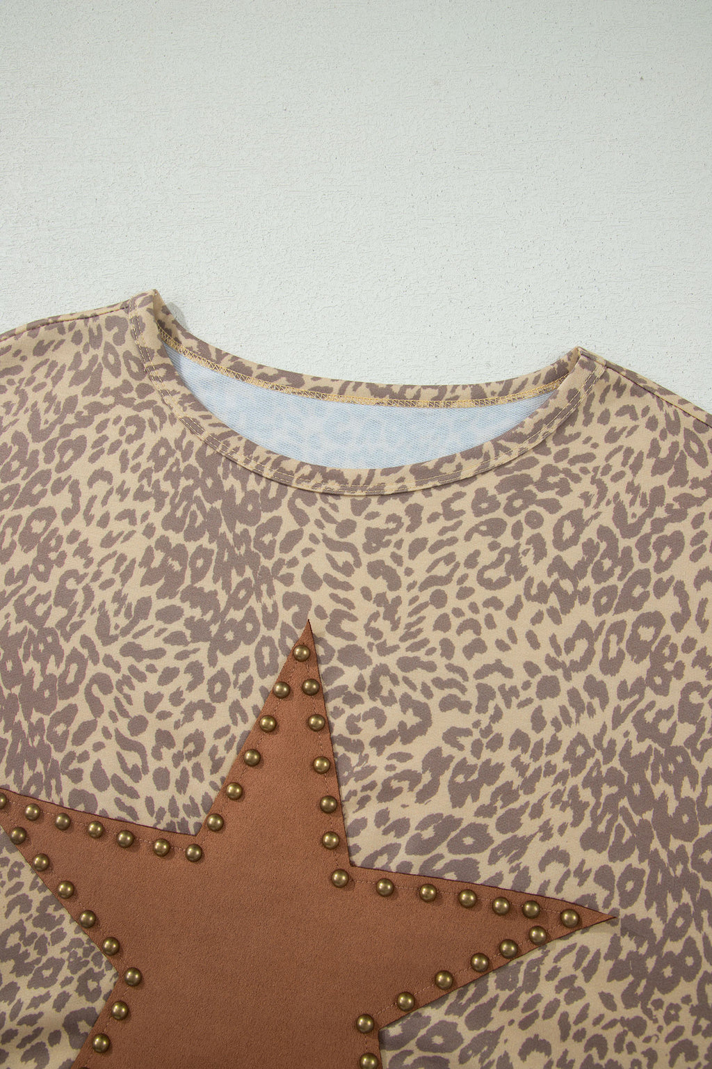 LivelyLooks Khaki Leopard Retro Studded Star Patch Loose Tee Animal Print T-Shirt Boho Top women's fashion