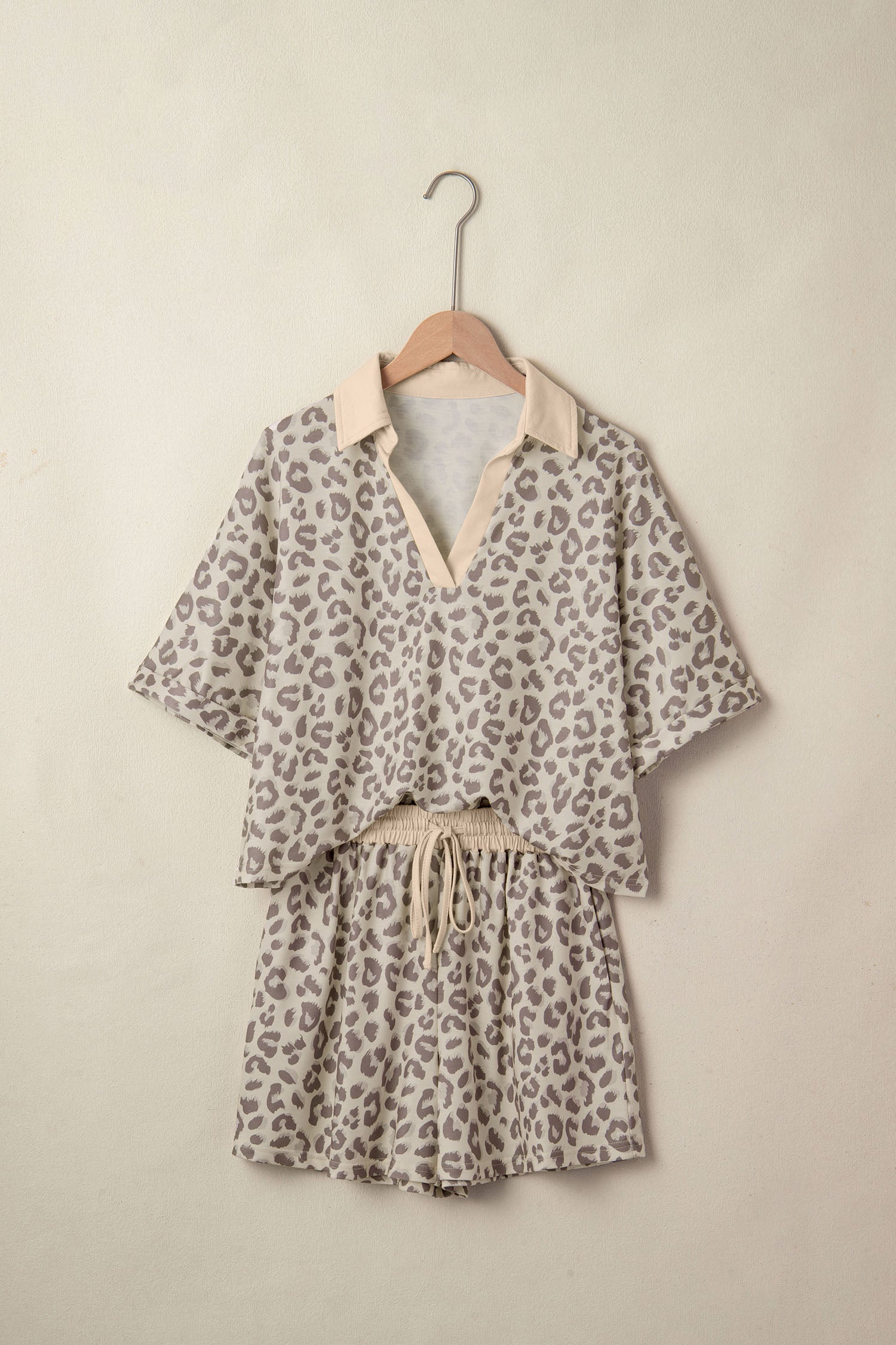 Leopard Print V-Neck Collar 2pcs Short Set | Rose, Khaki & Brown