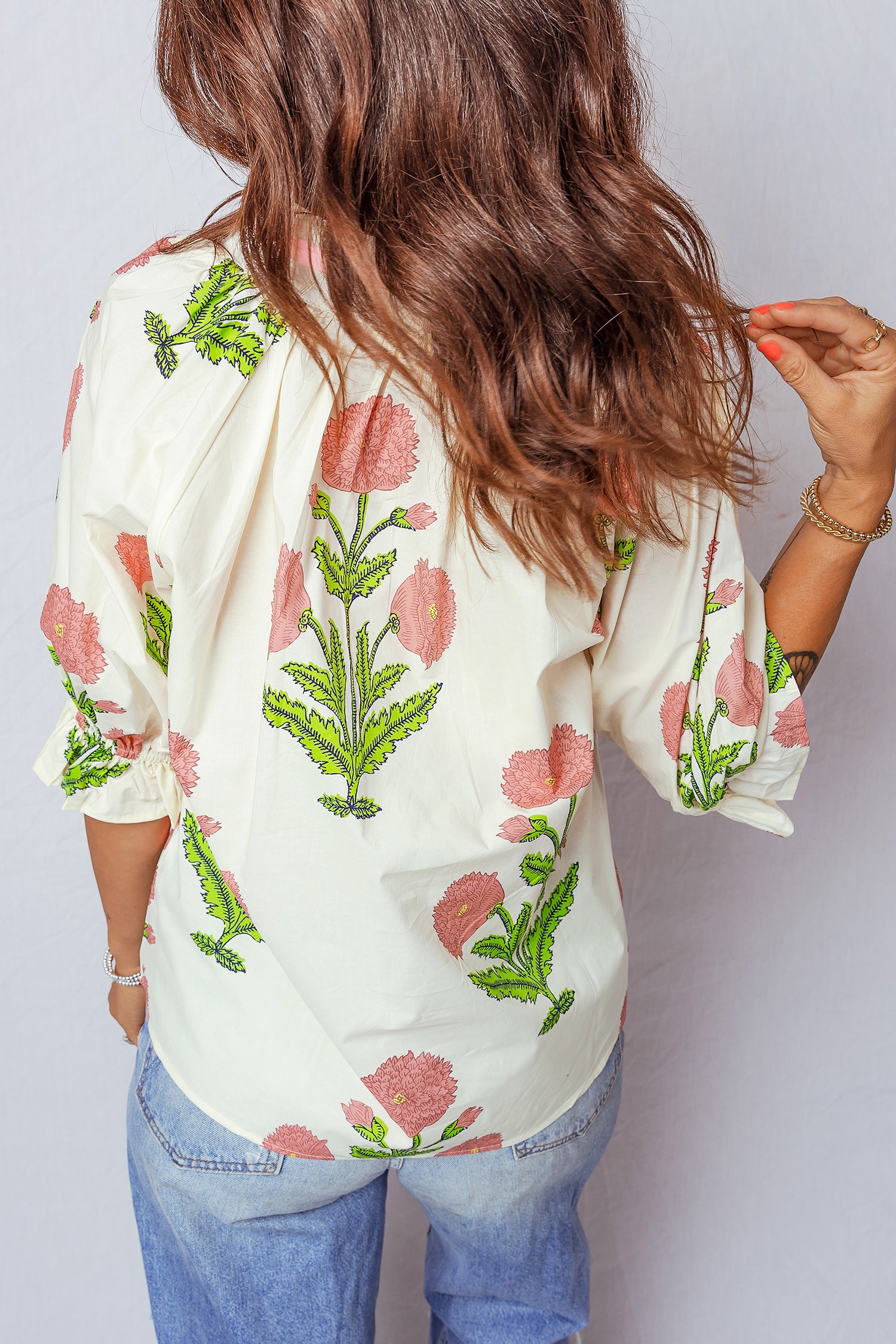 Women's Green Casual Wild Flower Print V Neck 3/4 Sleeve Blouse at LivelyLooks