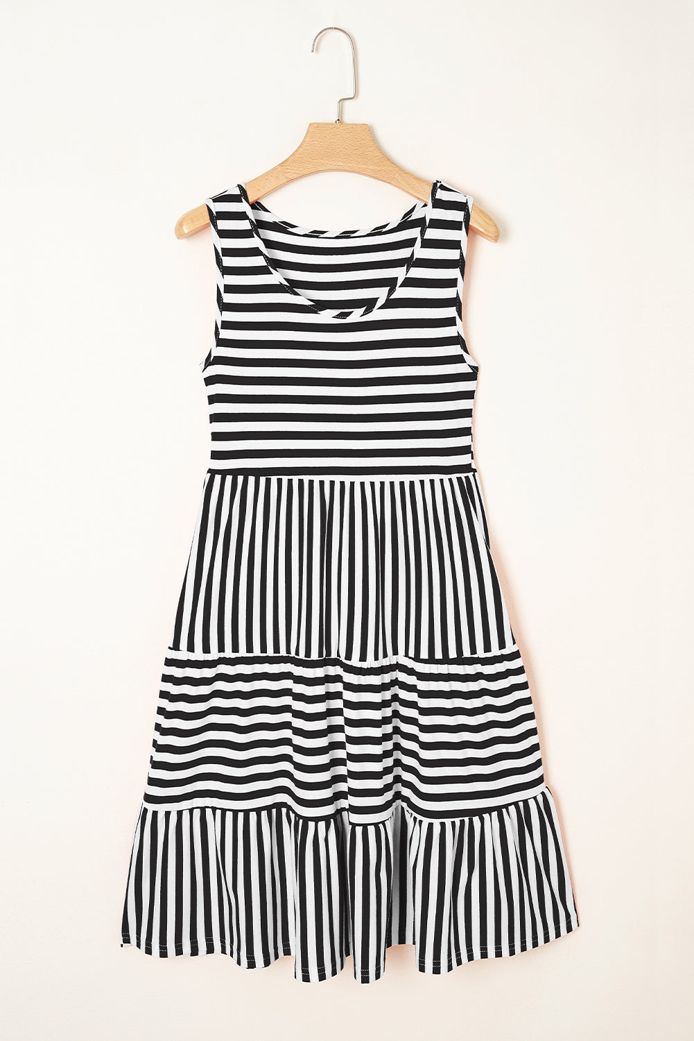 Women's Stripe U-Neck Sleeveless Loose Fit Mini Dress Pink Black Blue S-XL at LivelyLooks