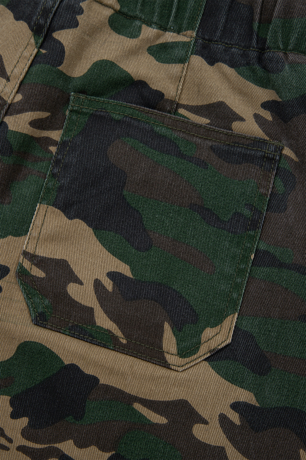 Green Camouflage Print Drawstring Patch Pocket Ankle Jeans