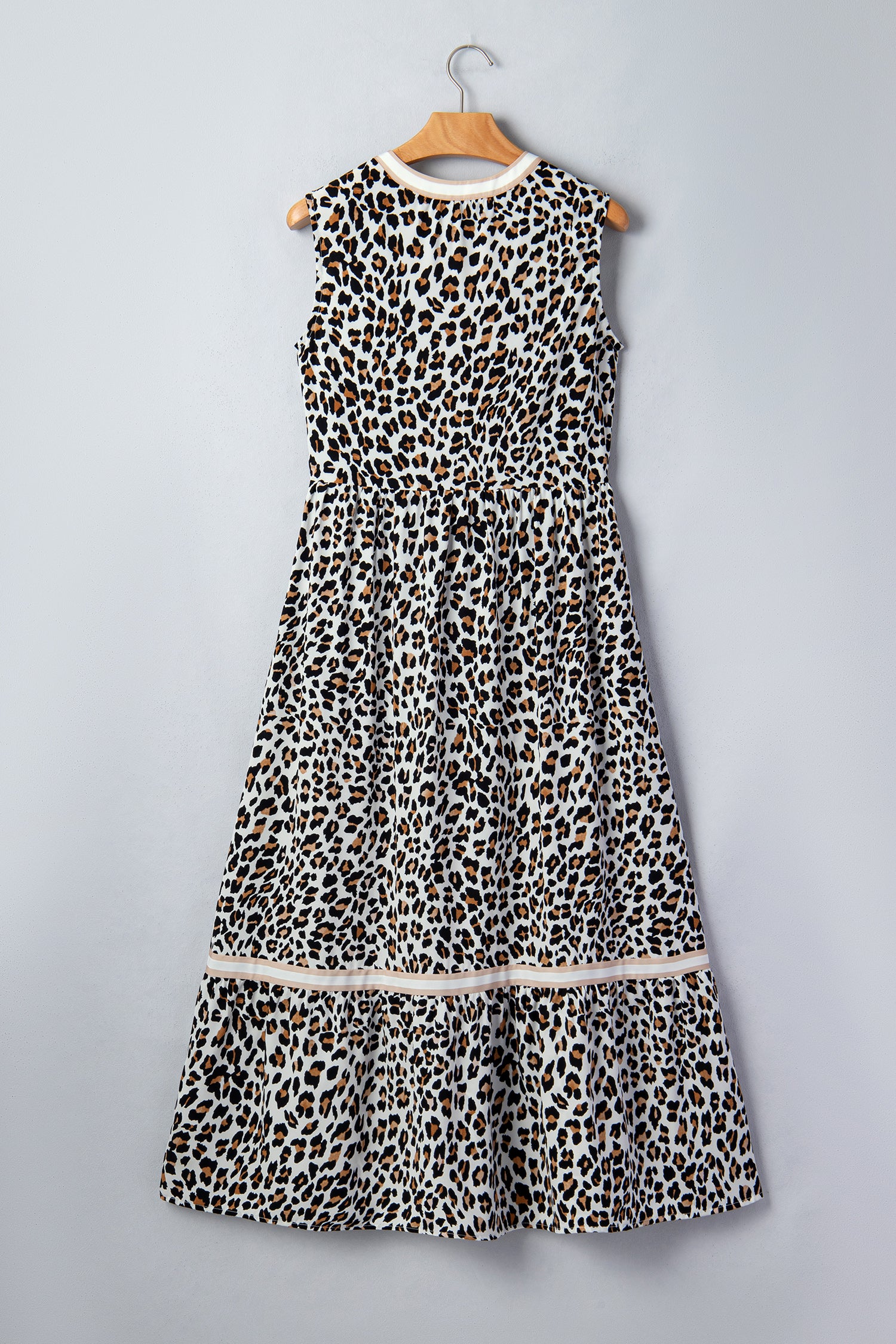 Women's White Leopard Print Colorblock Trim Sleeveless Midi Dress at LivelyLooks