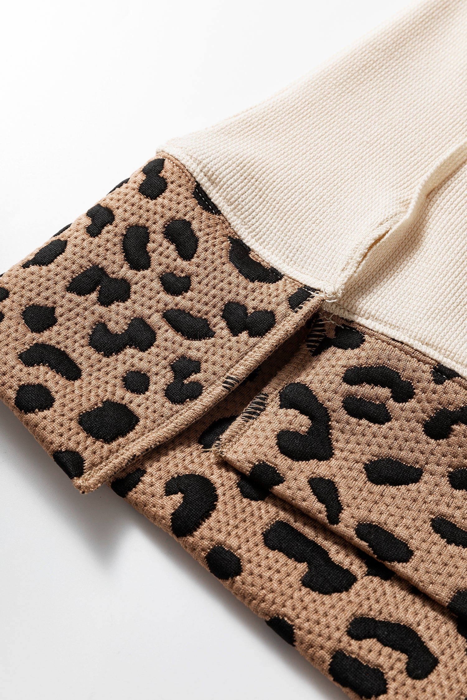 LivelyLooks Leopard Star Patchwork Baggy Sweatshirt Beige | Sizes S-XL women's fashion