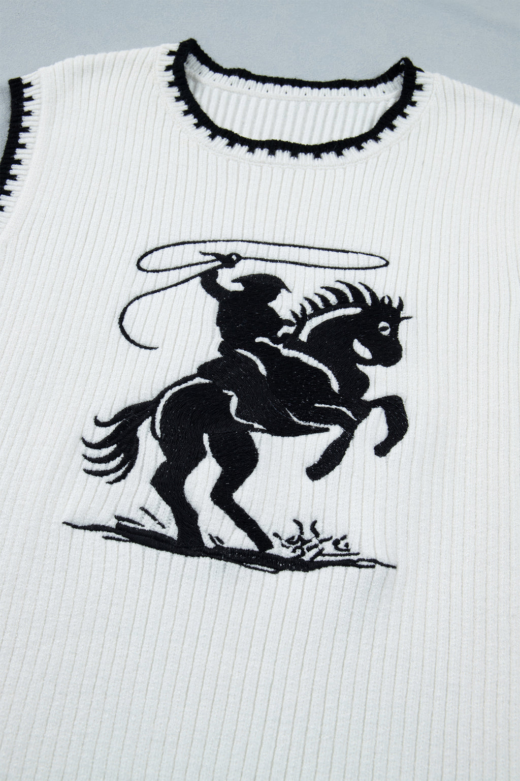 Women's White Rodeo Cowboy Contrast Trim Round Neck Sweater Vest at LivelyLooks