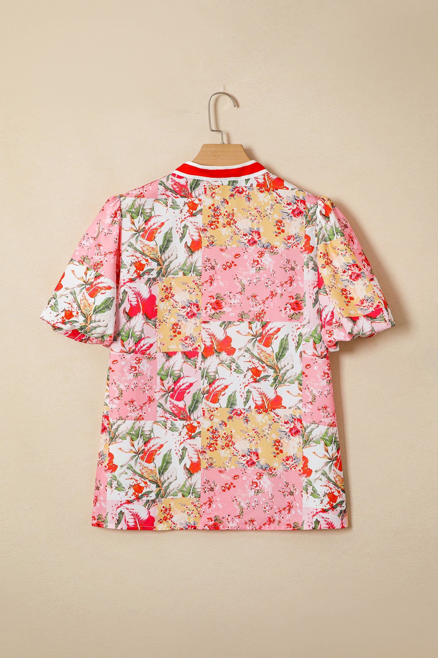 LivelyLooks Pink Contrast Collared V Neck Short Sleeve Floral Blouse women's fashion
