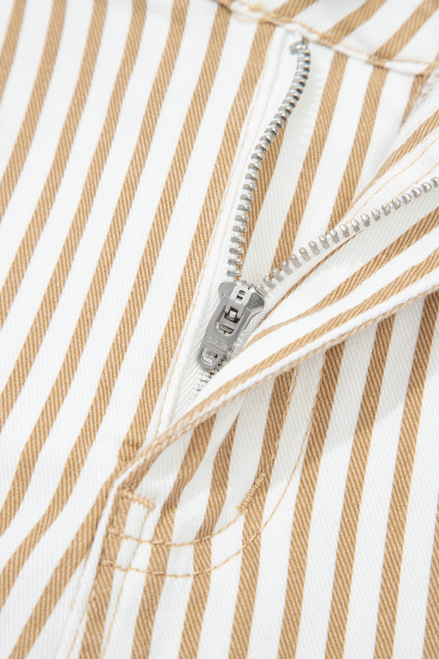 Shop Stripe Casual Barrel Leg Jeans UK 8-20 at LivelyLooks