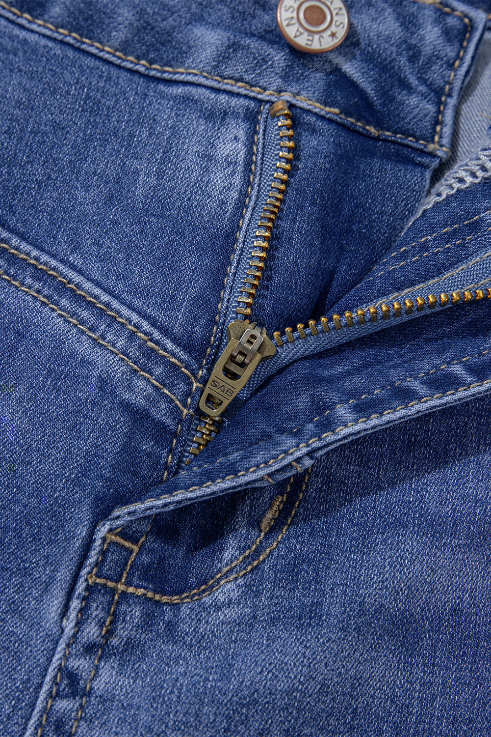 Women's Women's High Rise Straight Leg Jeans Tailored Seam Detail Loose Fit Sizes 4-16 at LivelyLooks