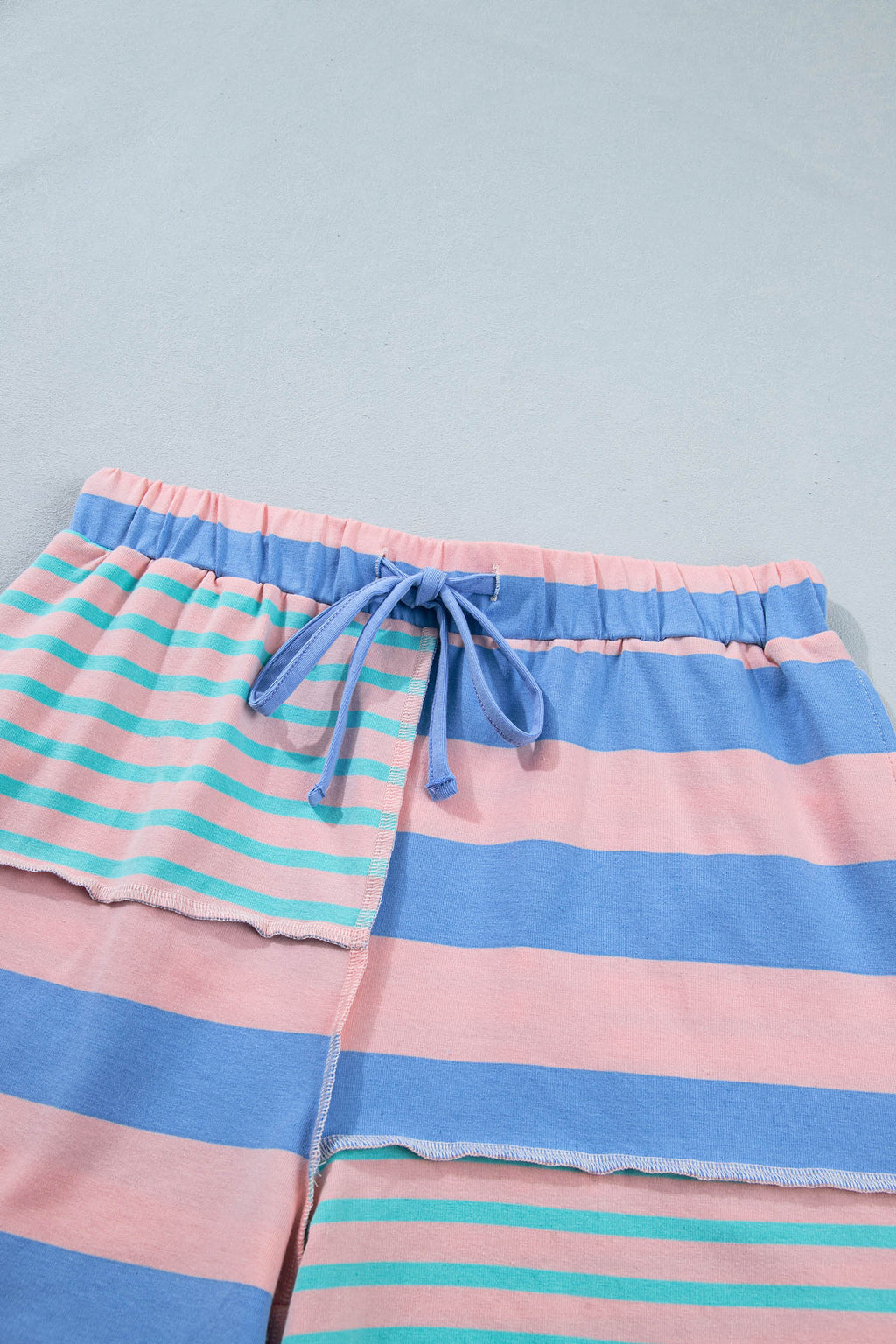Striped Patchwork Exposed Seam Loose Short Set – Pink