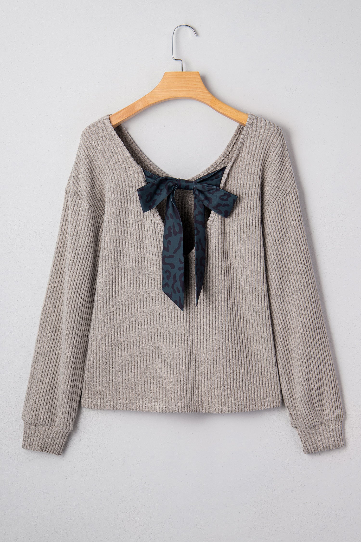 Ribbed V Neck Bow Back Drop Shoulder Long Sleeve Top | Red & Taupe