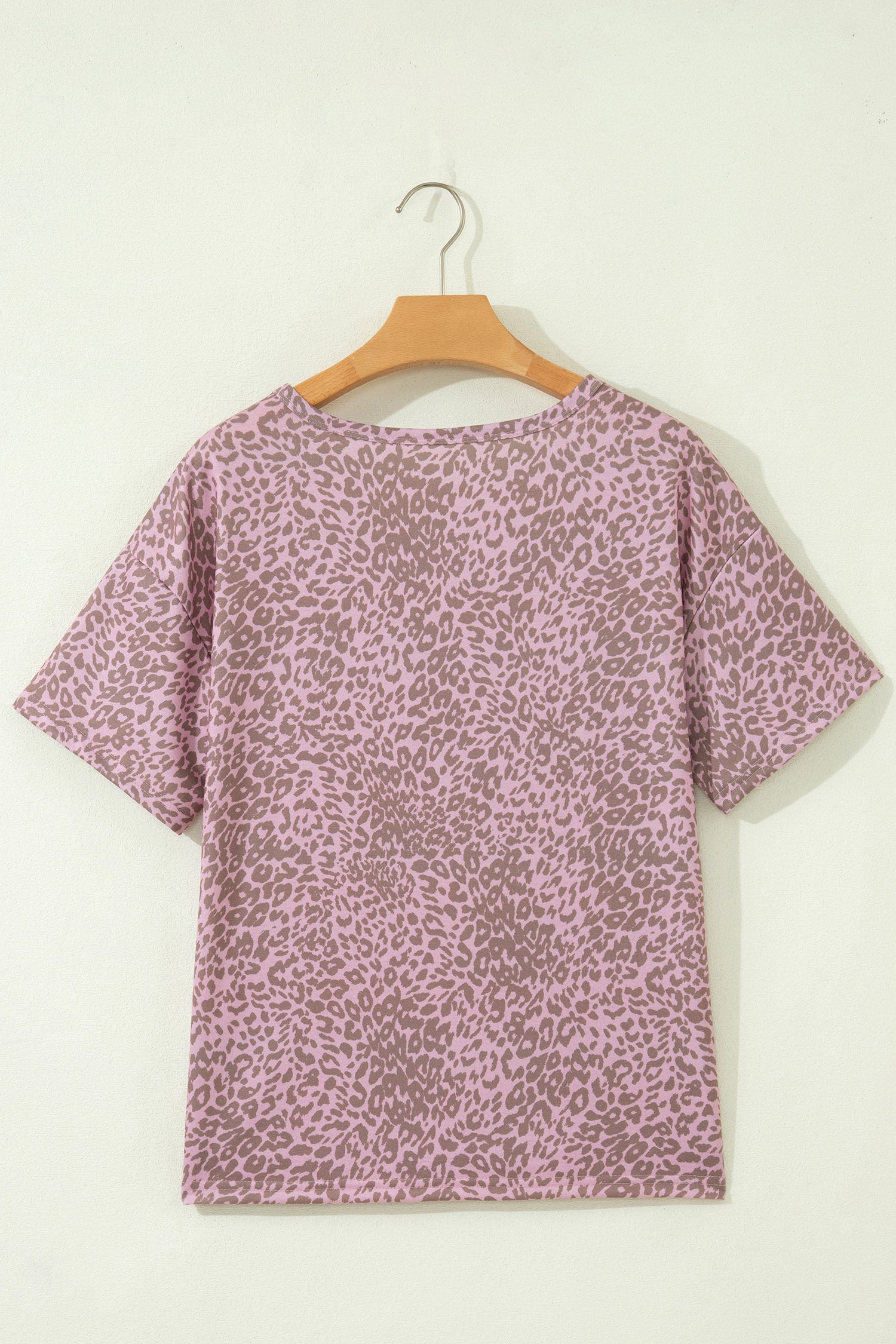 LivelyLooks Khaki Leopard Retro Studded Star Patch Loose Tee Animal Print T-Shirt Boho Top women's fashion