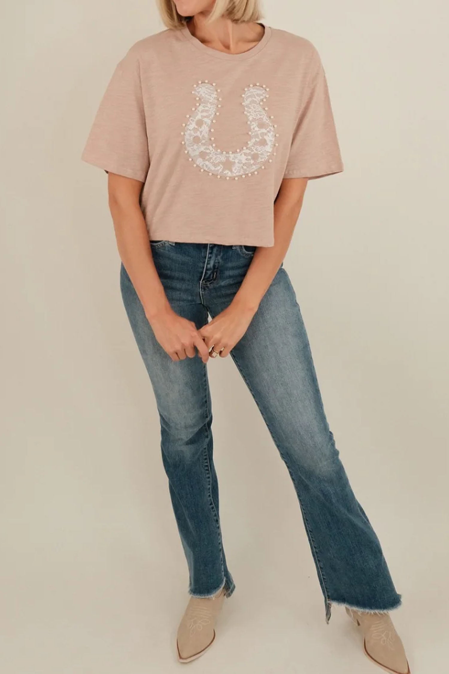 Beige Lace Pearl Bead Horseshoe Graphic Western T-Shirt