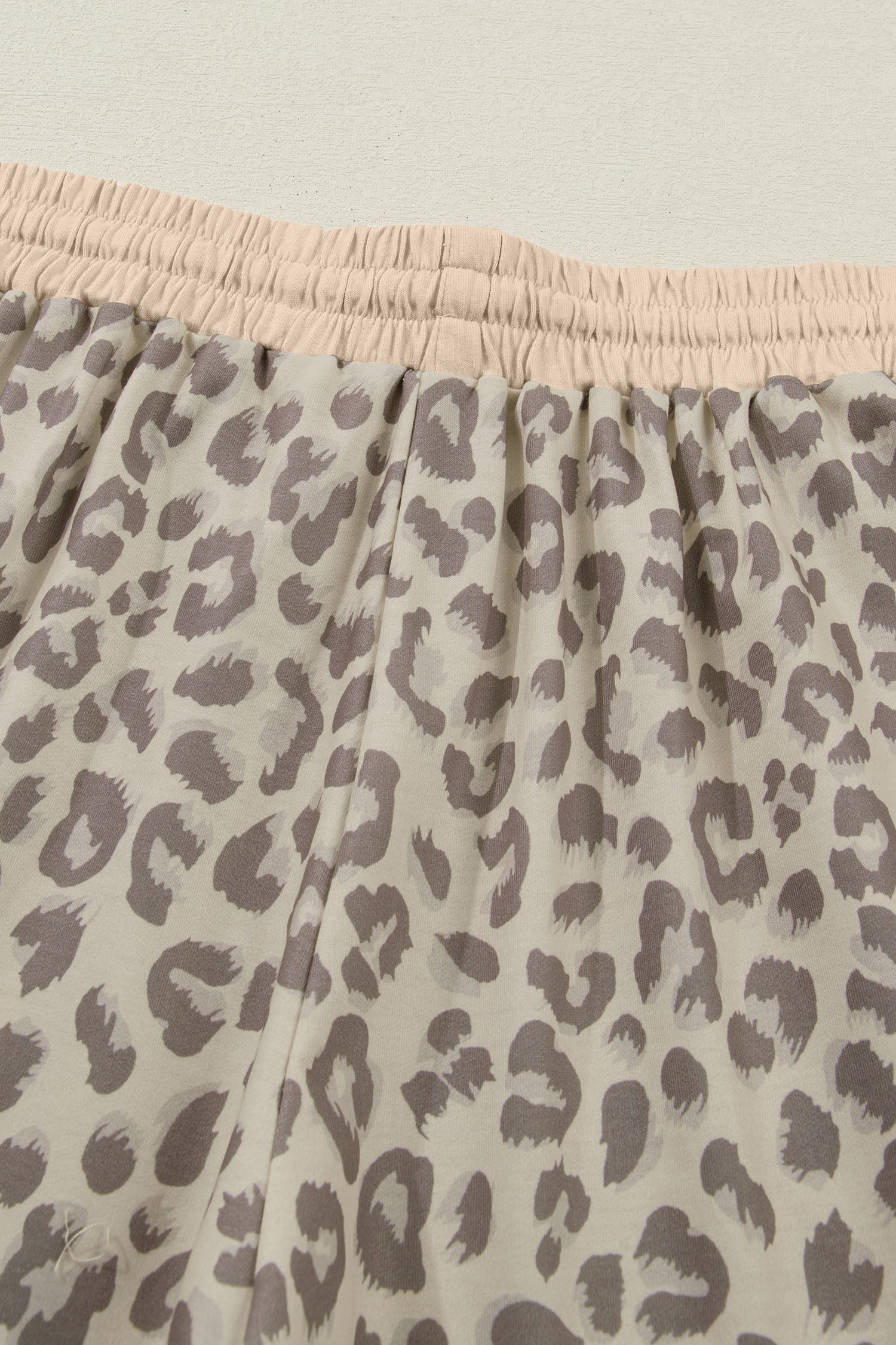 Leopard Print V-Neck Collar 2pcs Short Set | Rose, Khaki & Brown