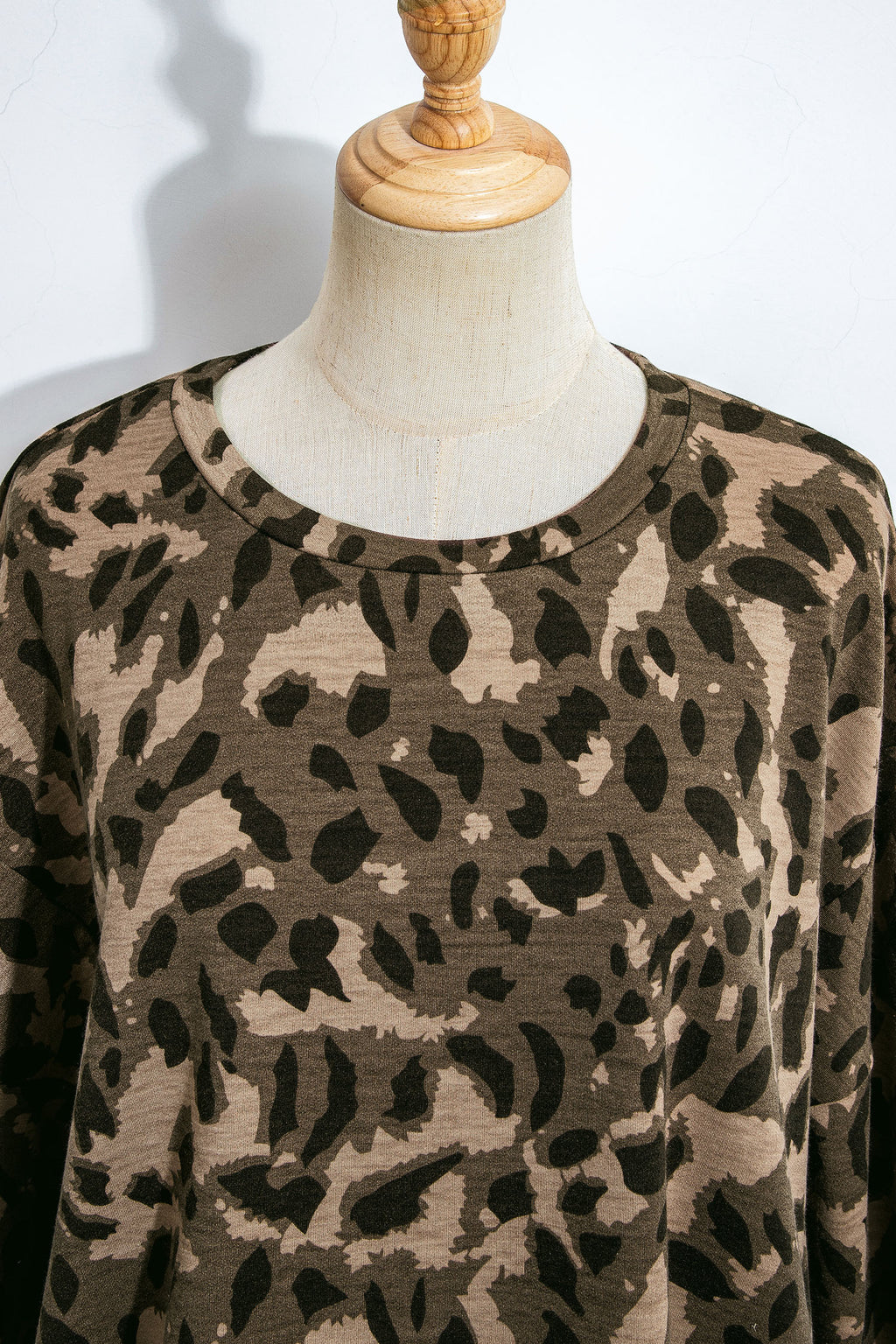 Leopard Print Raw Seam Pullover & Wide Leg Pant Set | Brown & Grey